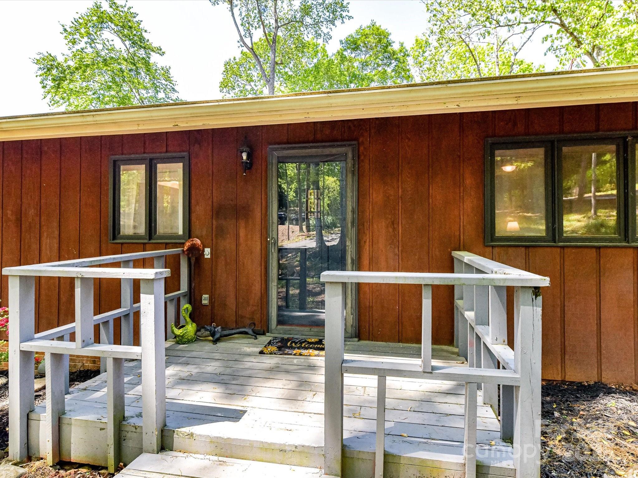 1278 Island Creek Drive