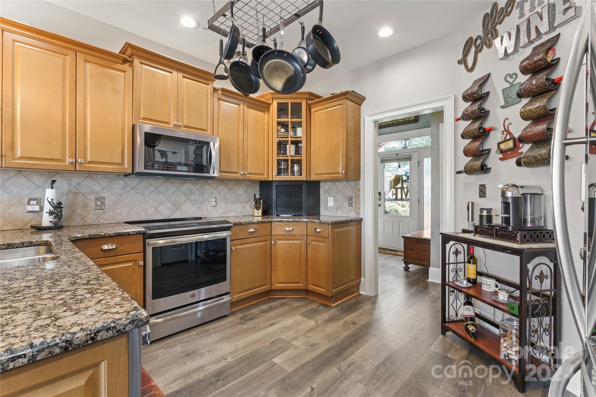 Bay Pointe - Residential