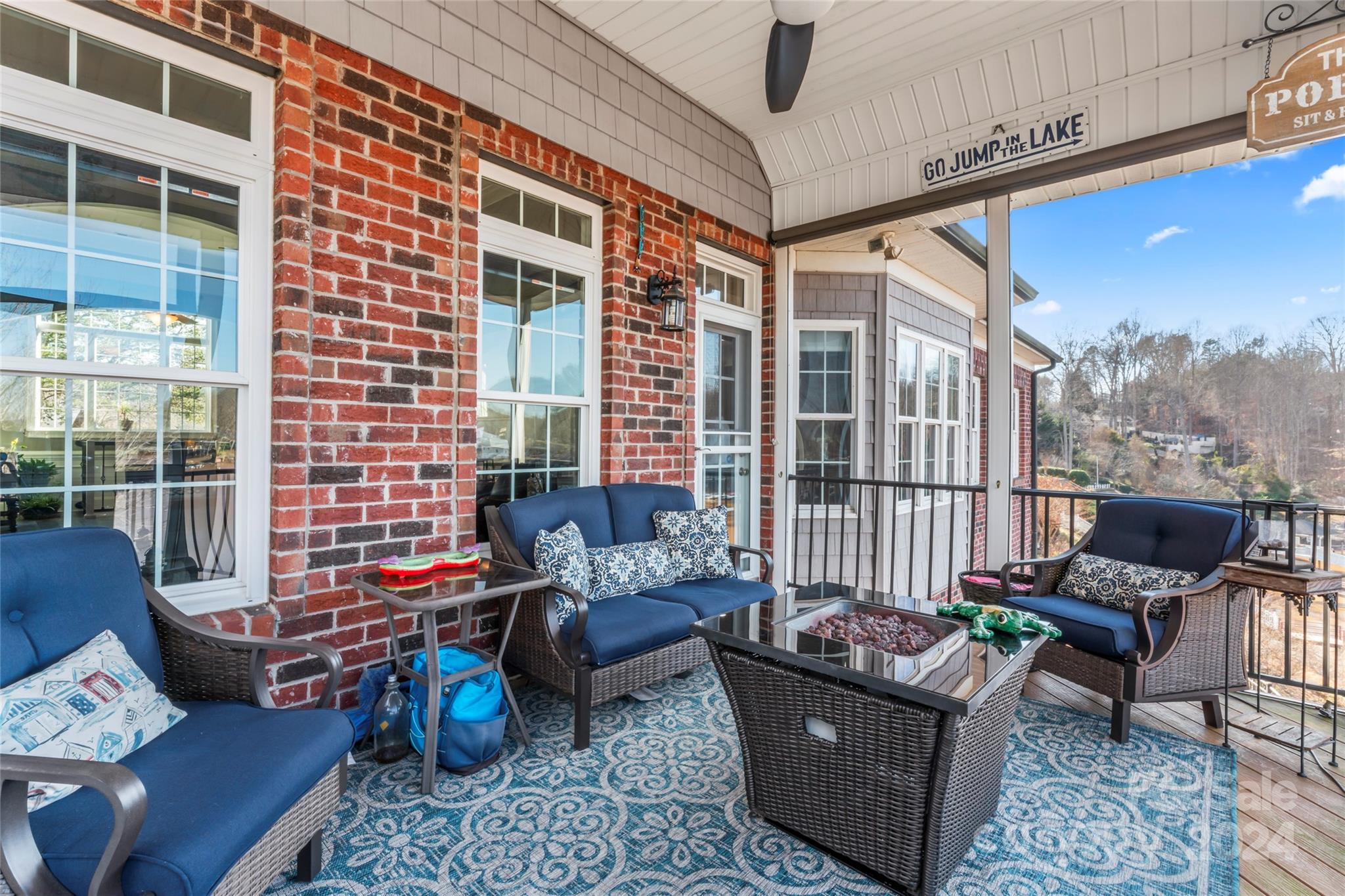 Bay Pointe - Residential