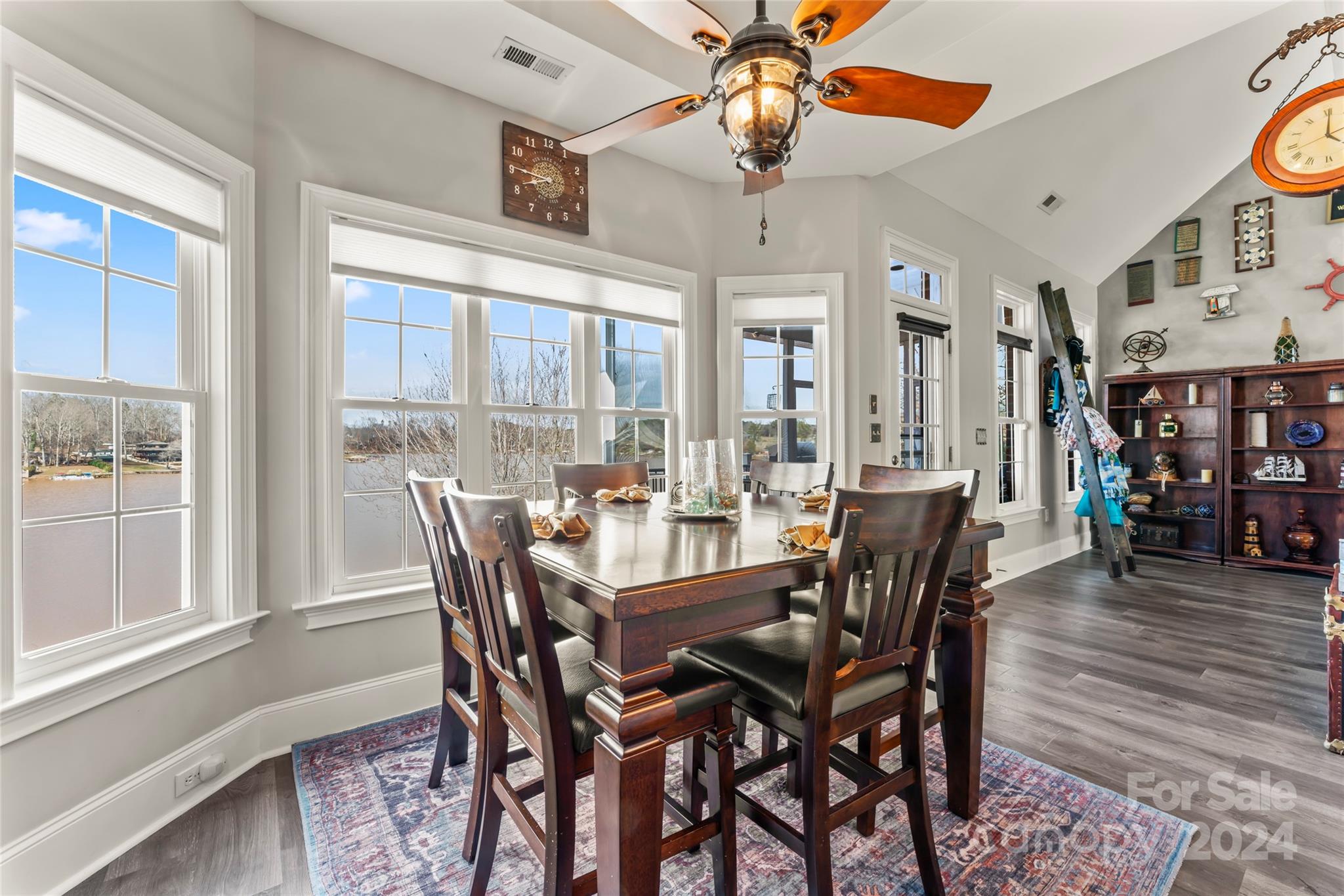 Bay Pointe - Residential