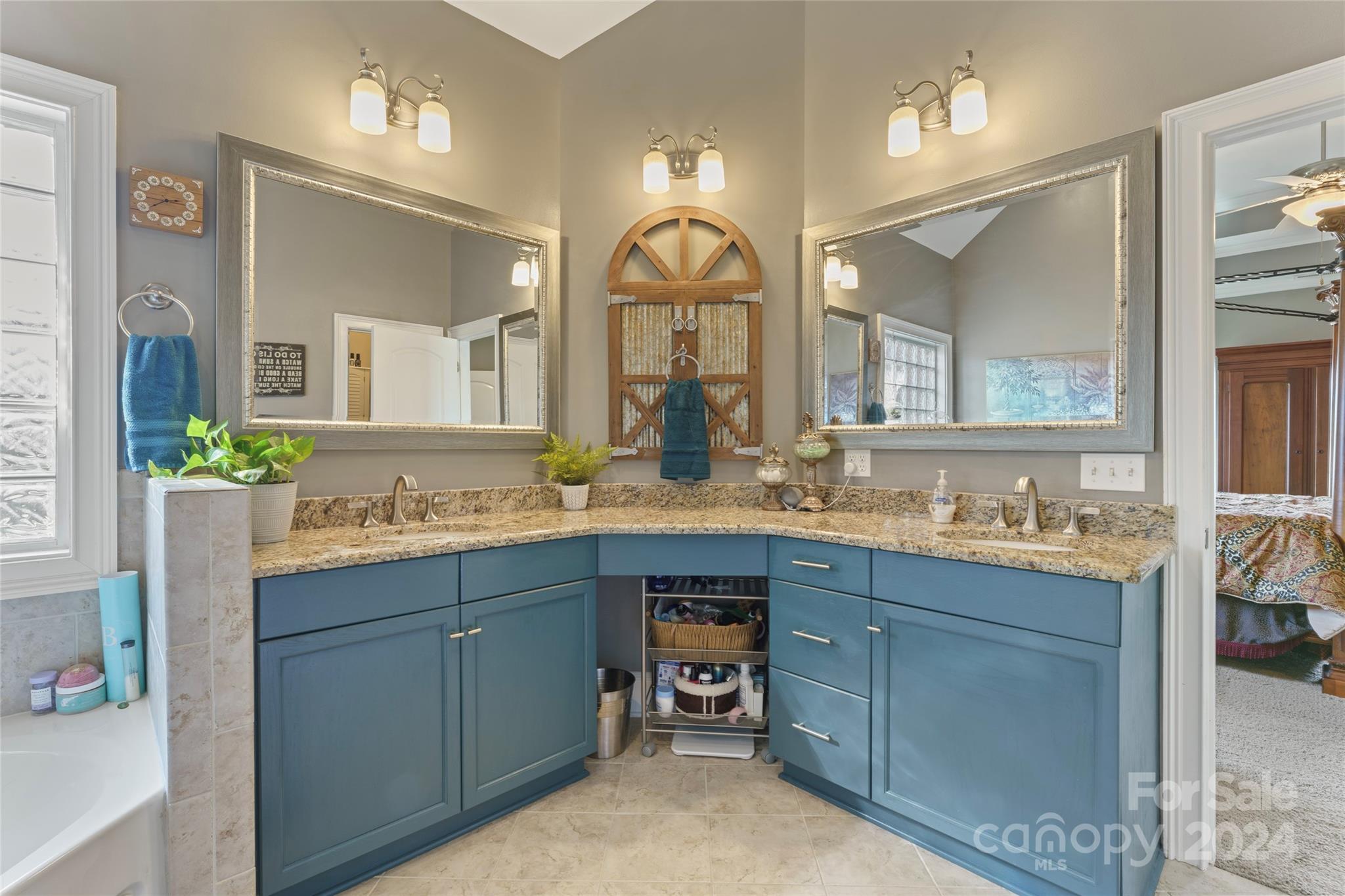 Bay Pointe - Residential