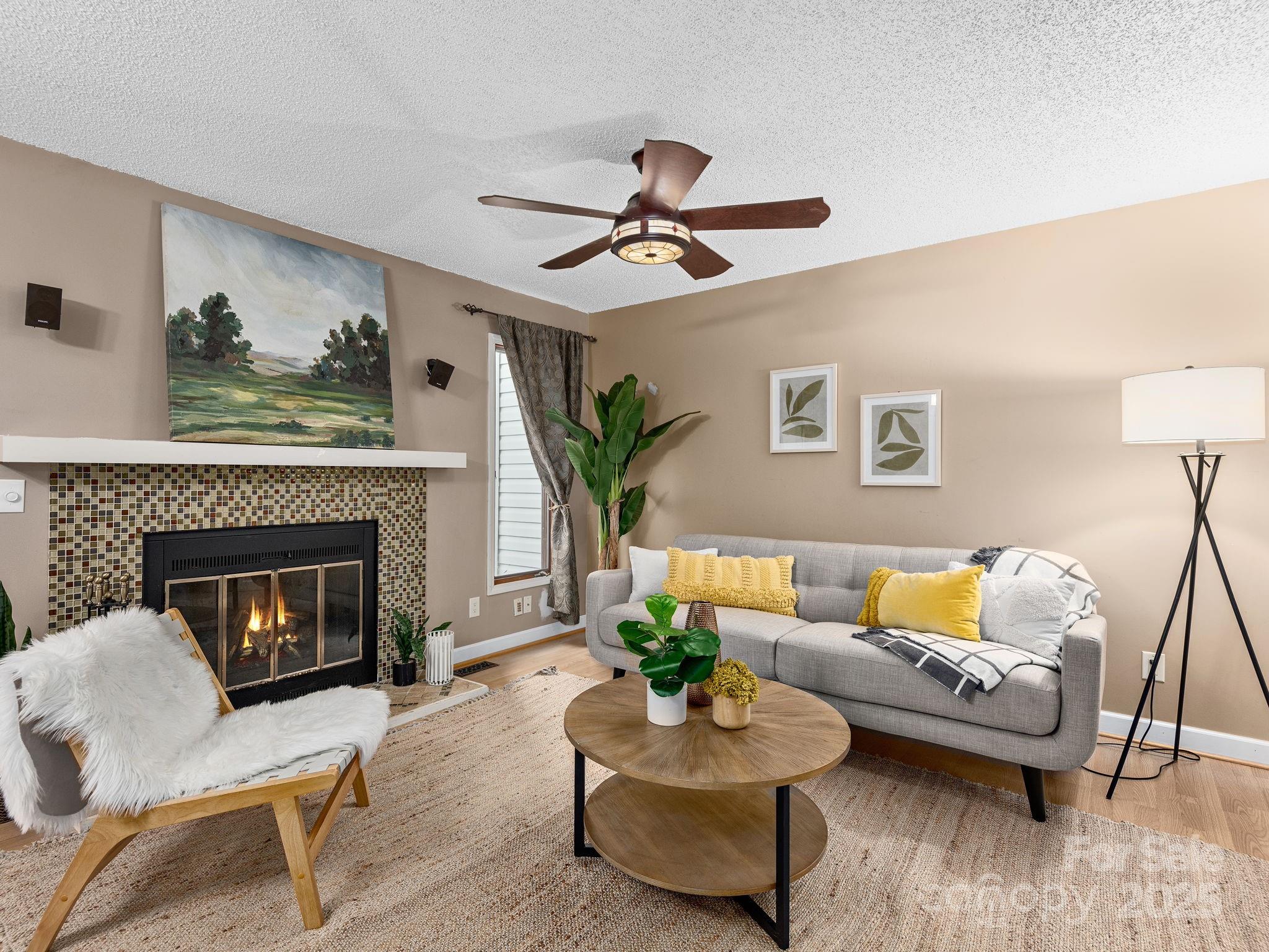 42 Hollybrook Drive