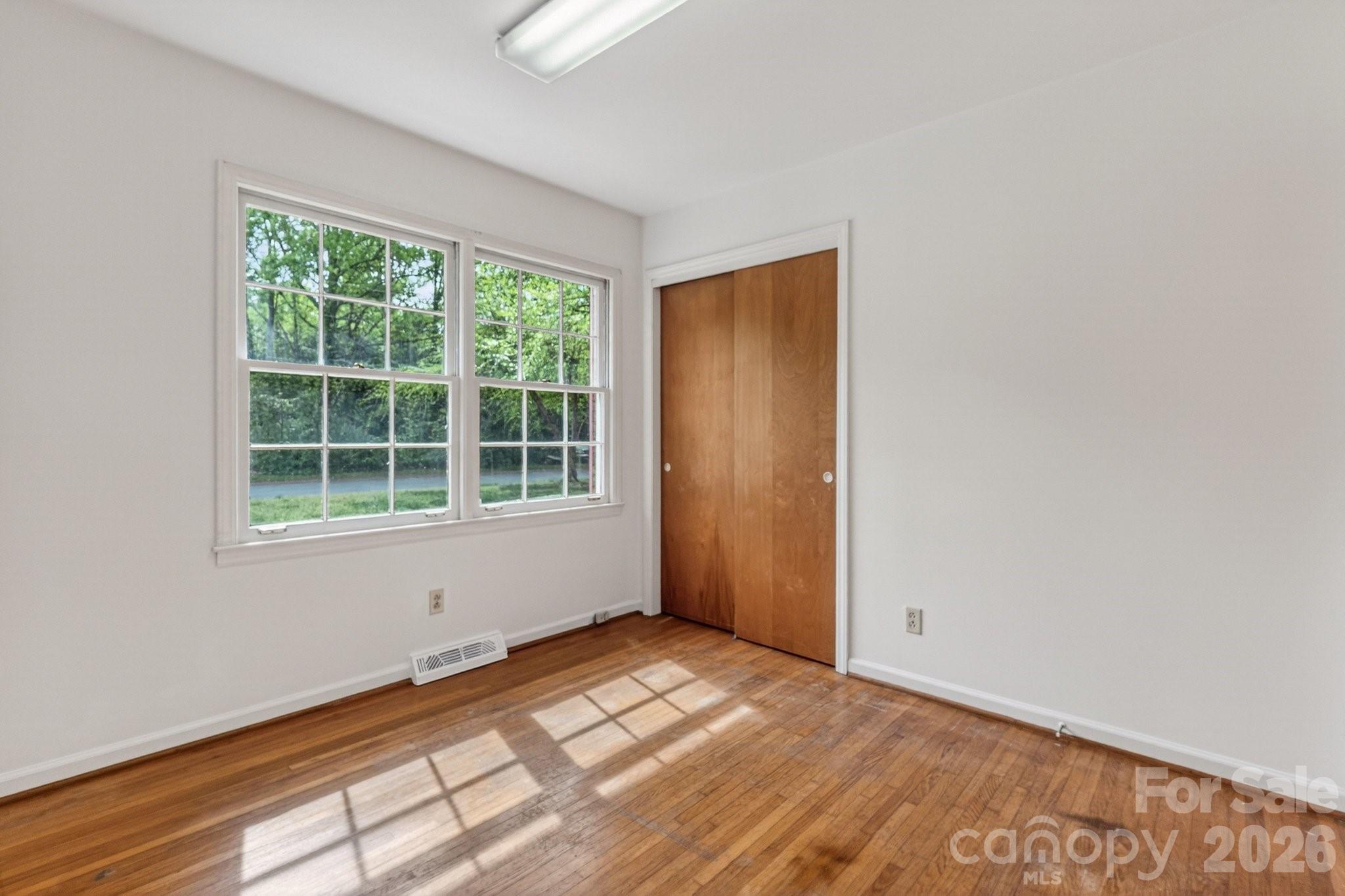 Twin Oaks - Residential