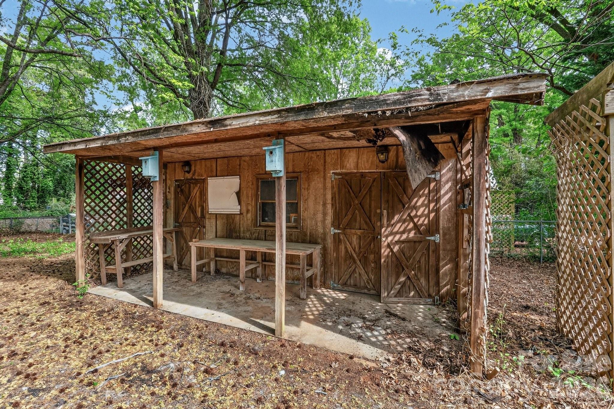 Twin Oaks - Residential