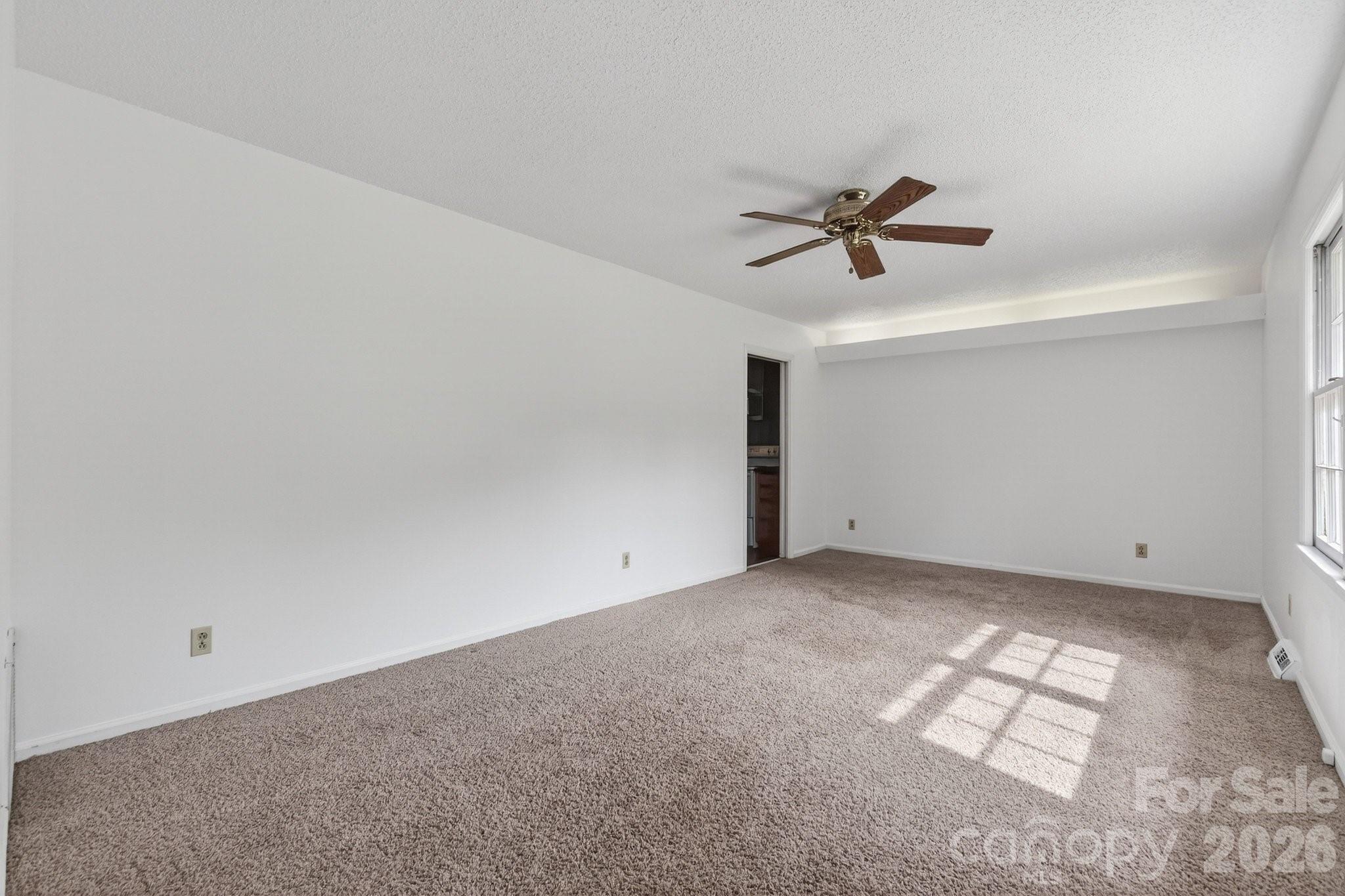 Twin Oaks - Residential