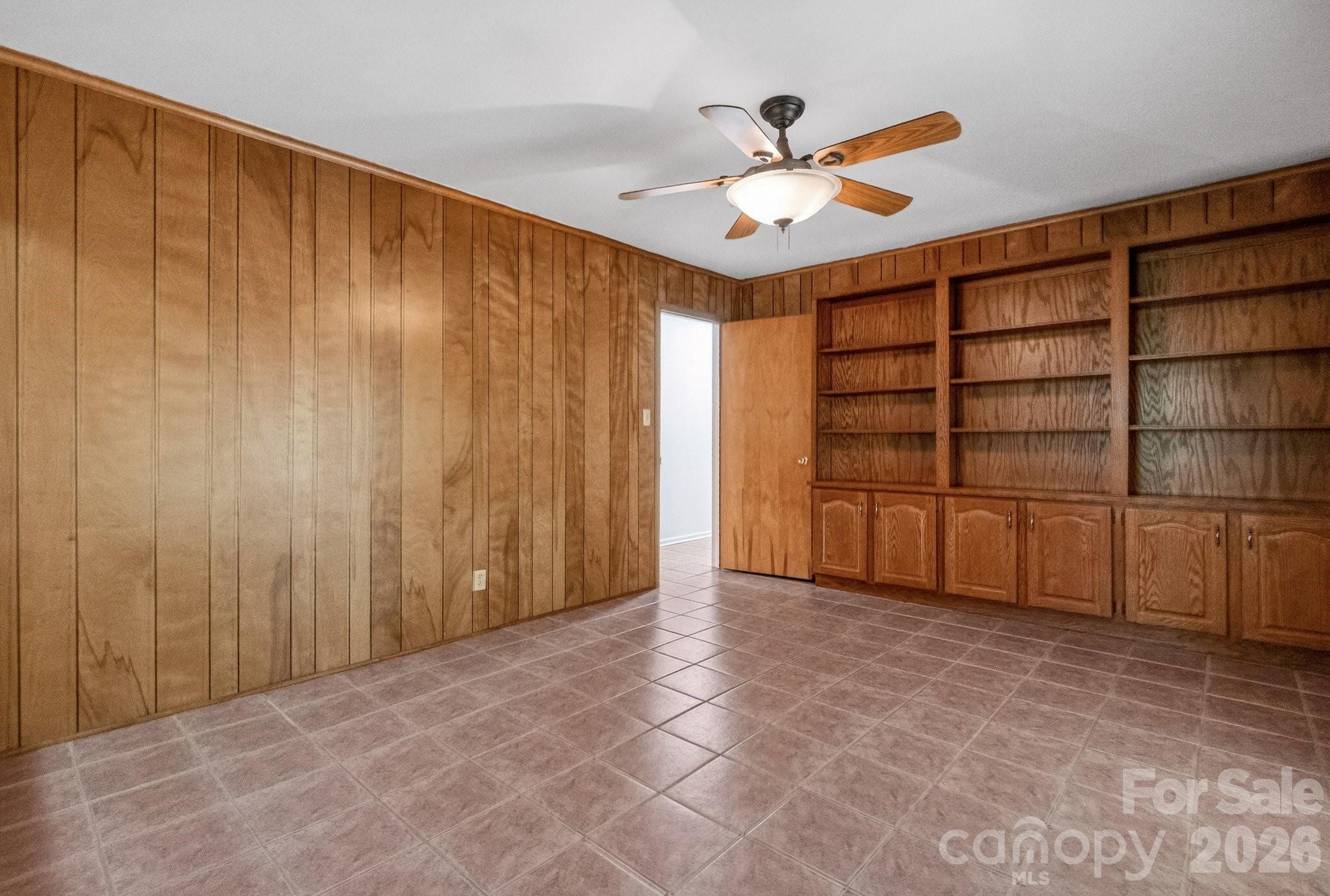 Twin Oaks - Residential