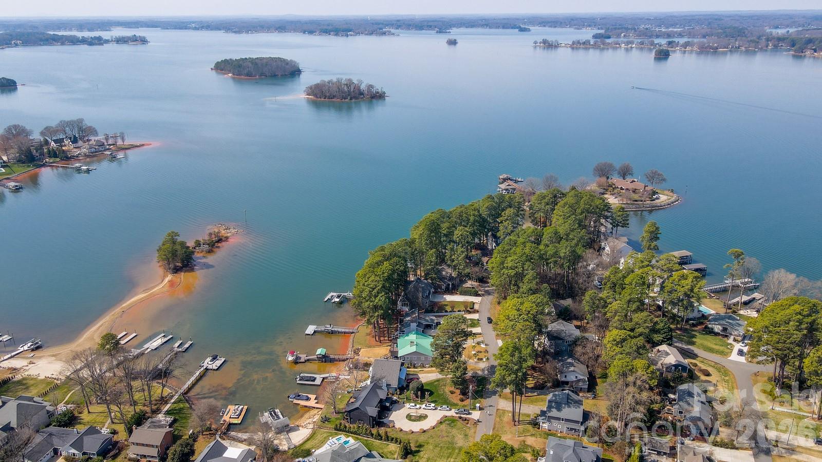 Island Forest - Residential