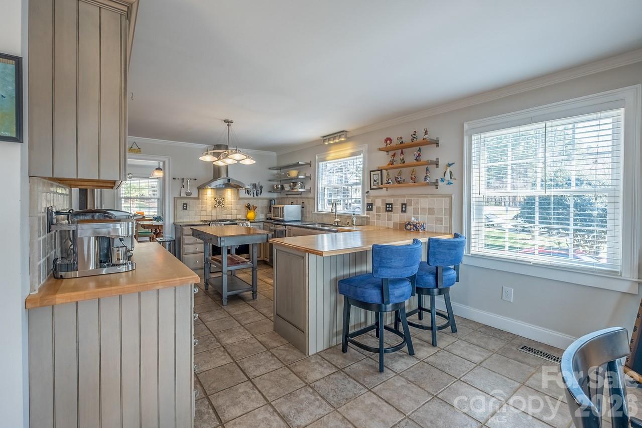 Island Forest - Residential