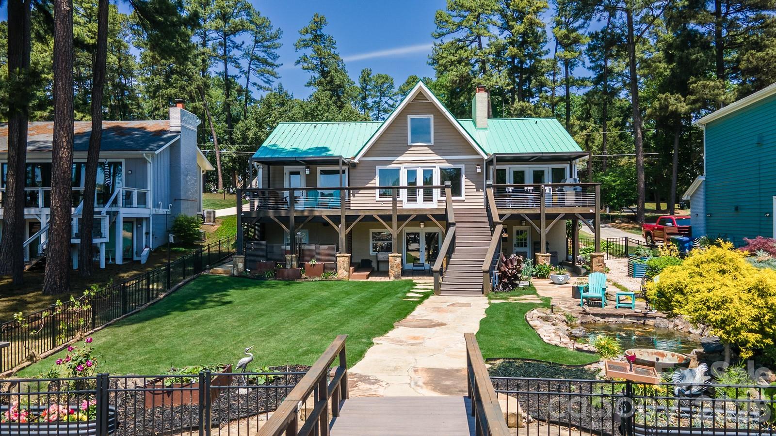 Island Forest - Residential