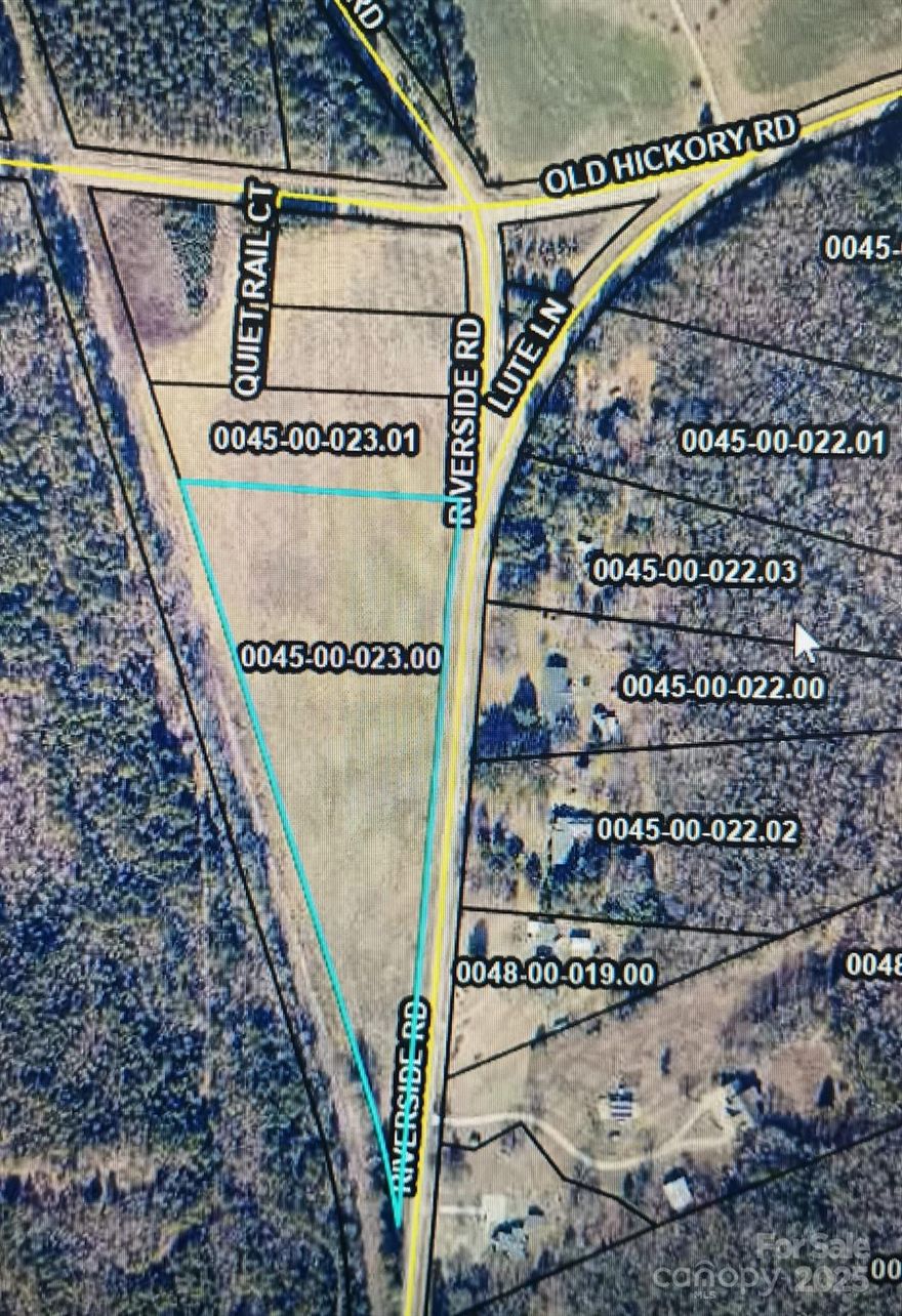 This 7-acre parcel of flat, undeveloped land offers a perfect opportunity for a variety of uses. With ample space and no HOA restrictions, you have the freedom to create your ideal property, whether it's for building a custom home or establishing a hobby farm. The level terrain allows for easy construction, landscaping or other projects, making it an ideal canvas for your vision. This is a rare find for those seeking space without the constraints of neighborhood associations or regulations.