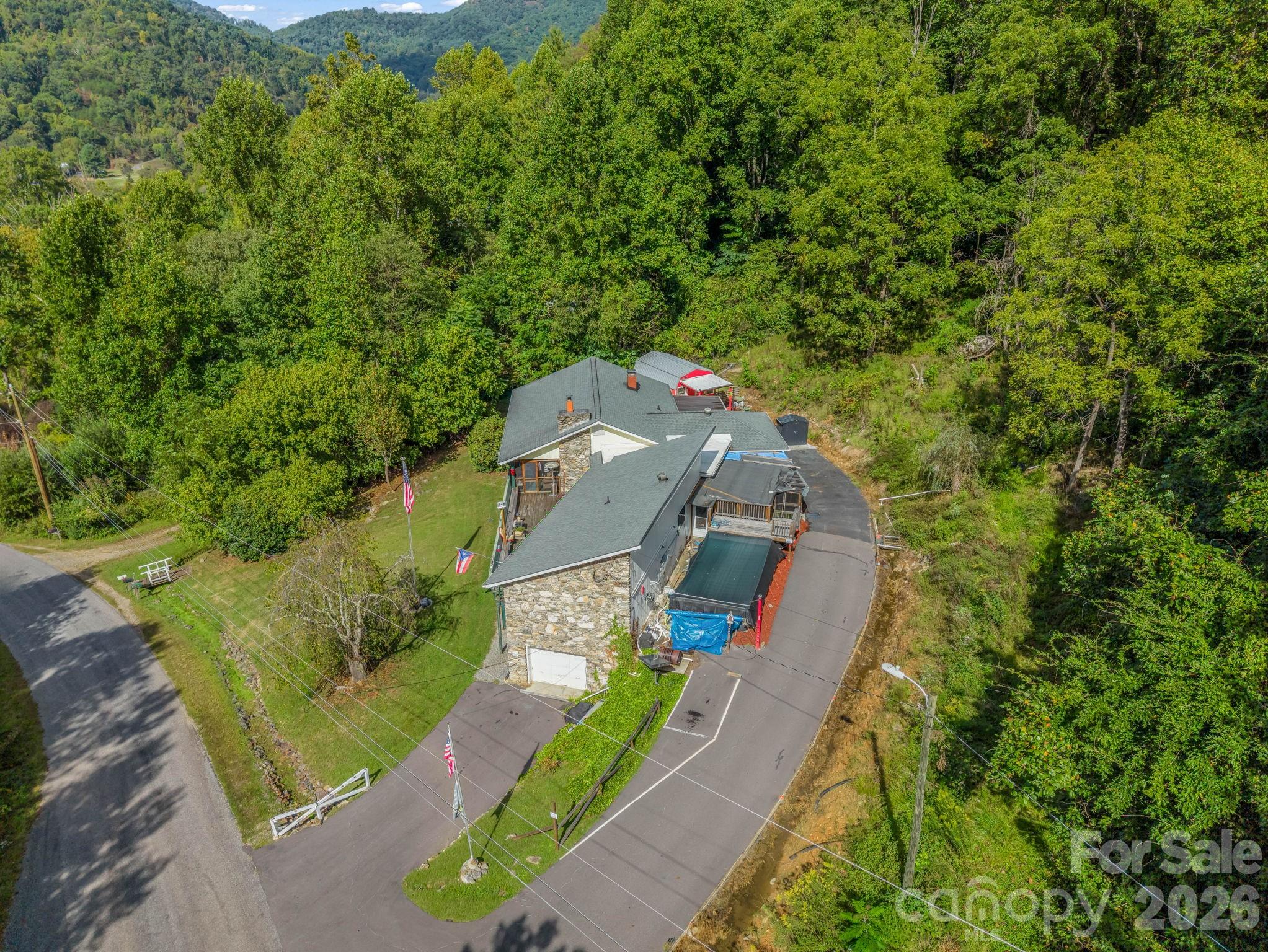 48 Roberts Cove Road