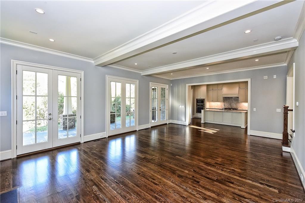 Willow Manor - Residential