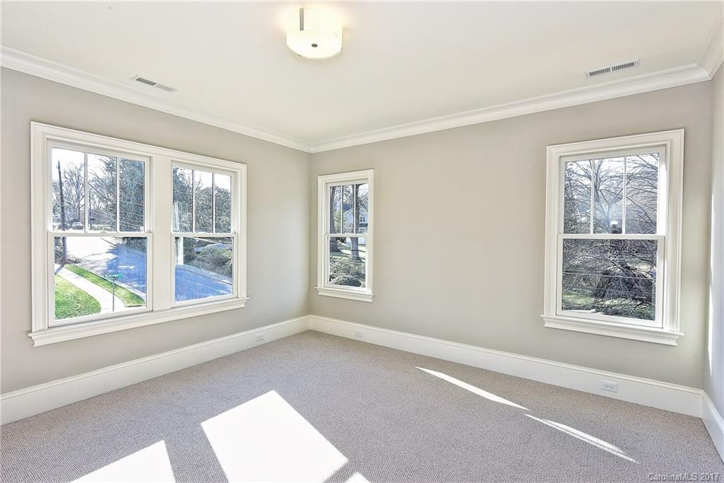 Willow Manor - Residential