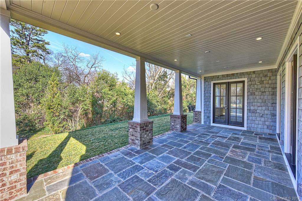 Willow Manor - Residential