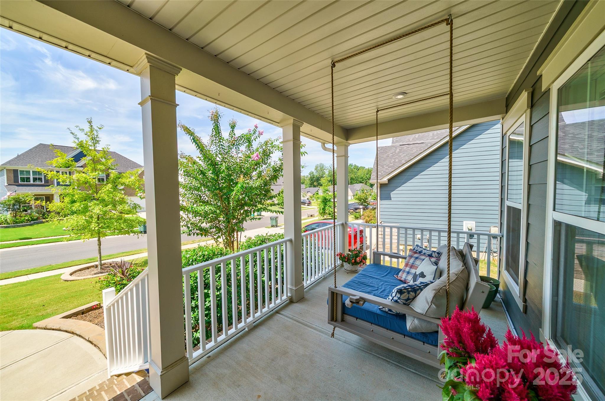 1224 Regions Boulevard