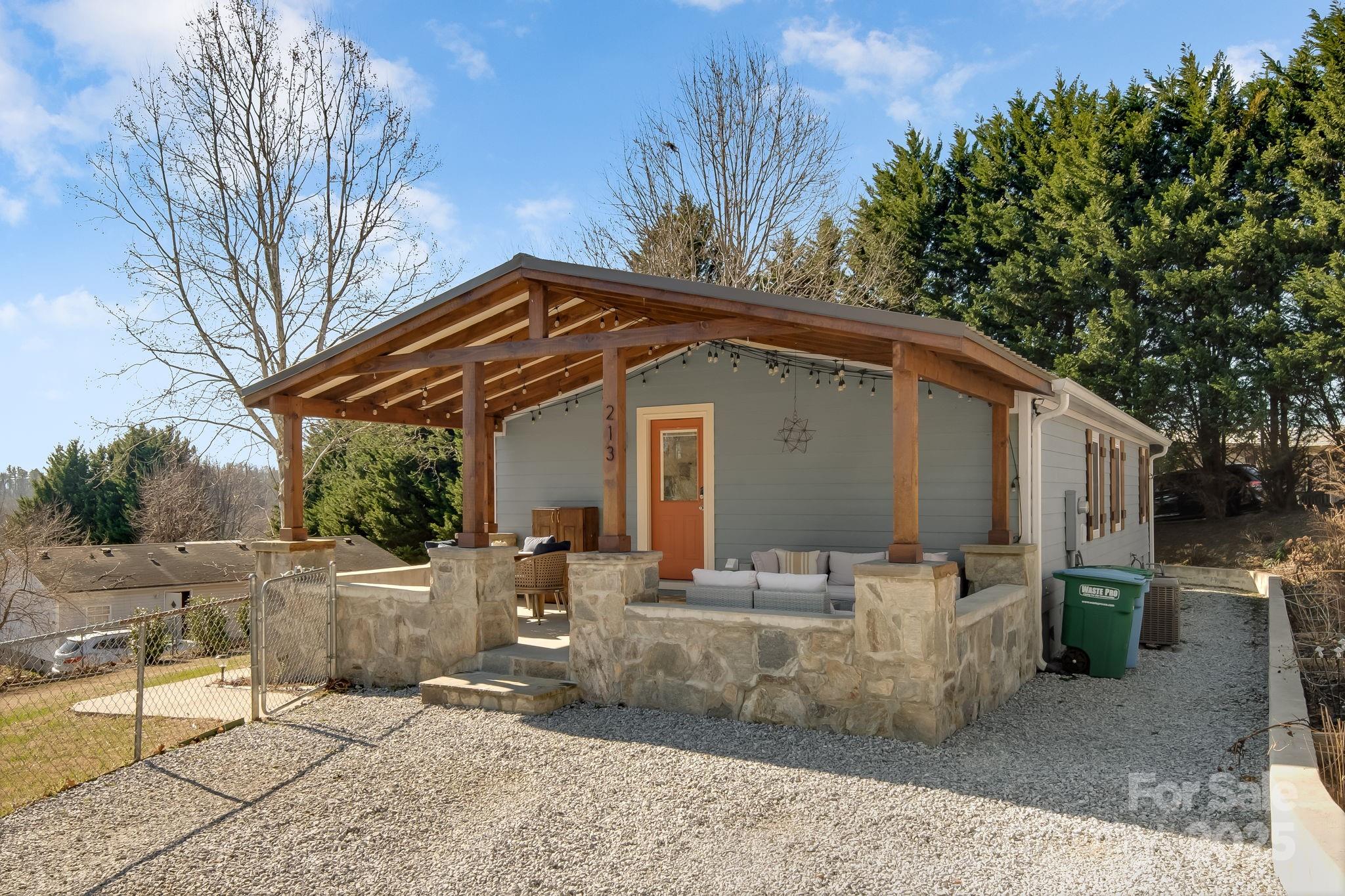 213 Sandy Creek Court