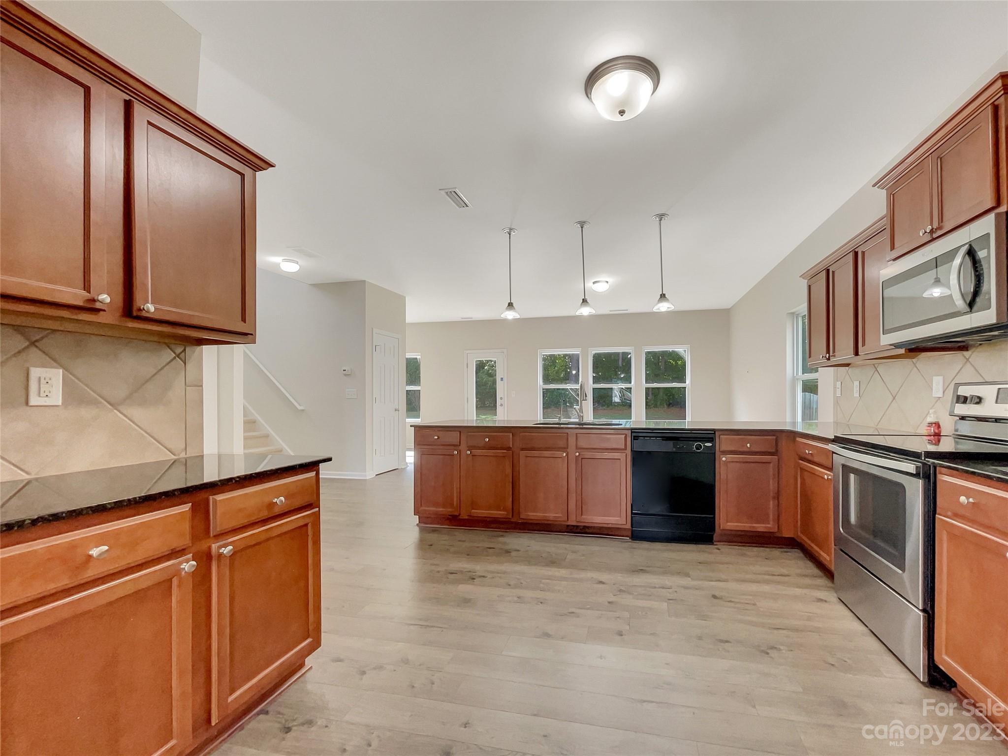 Roddey Park - Residential