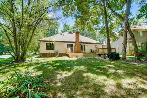 A home in Huntersville