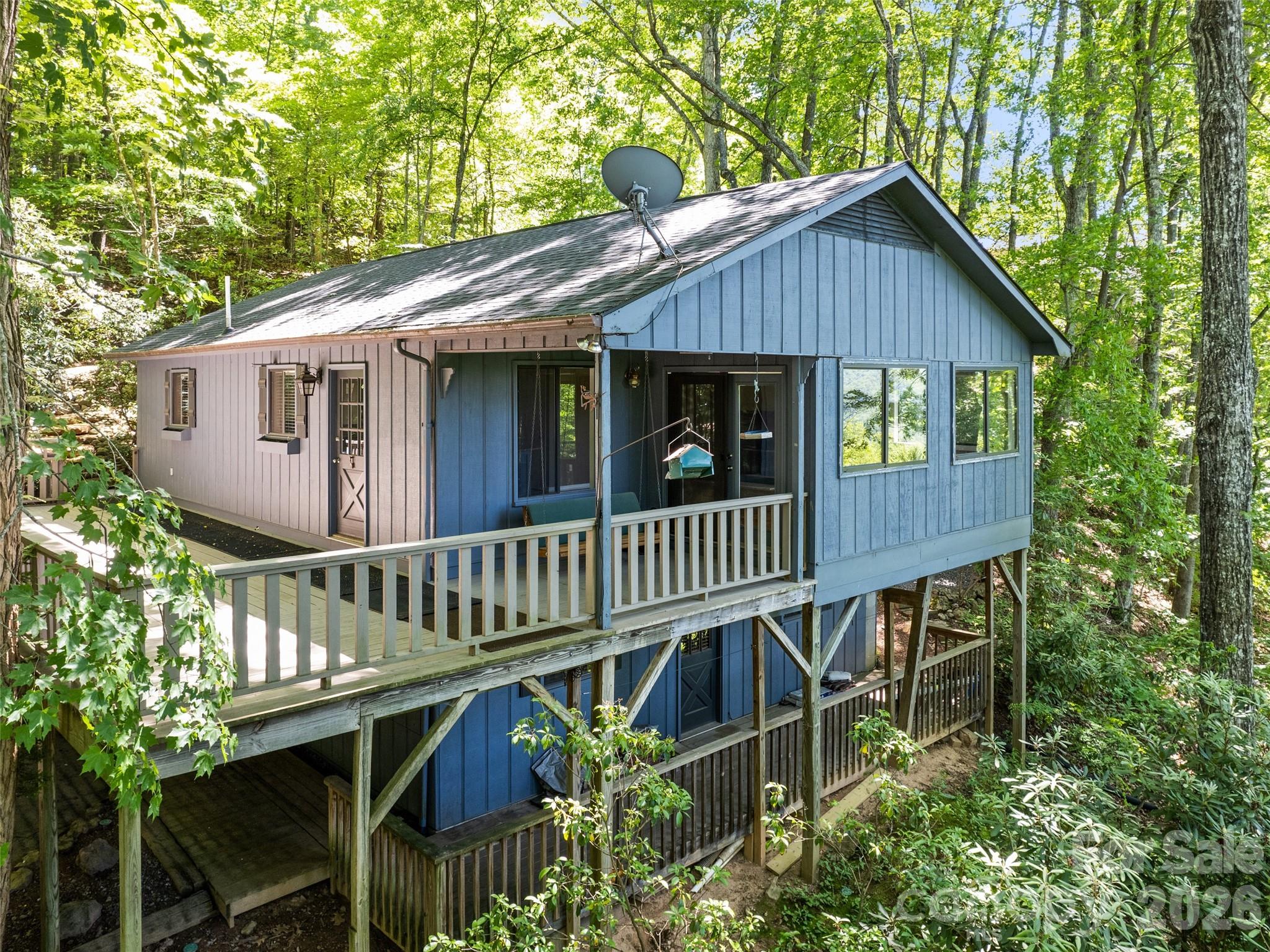 1392 Mount Chalet Road