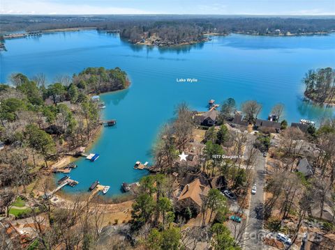 1077 Gauguin Lane Tega Cay SC 29708