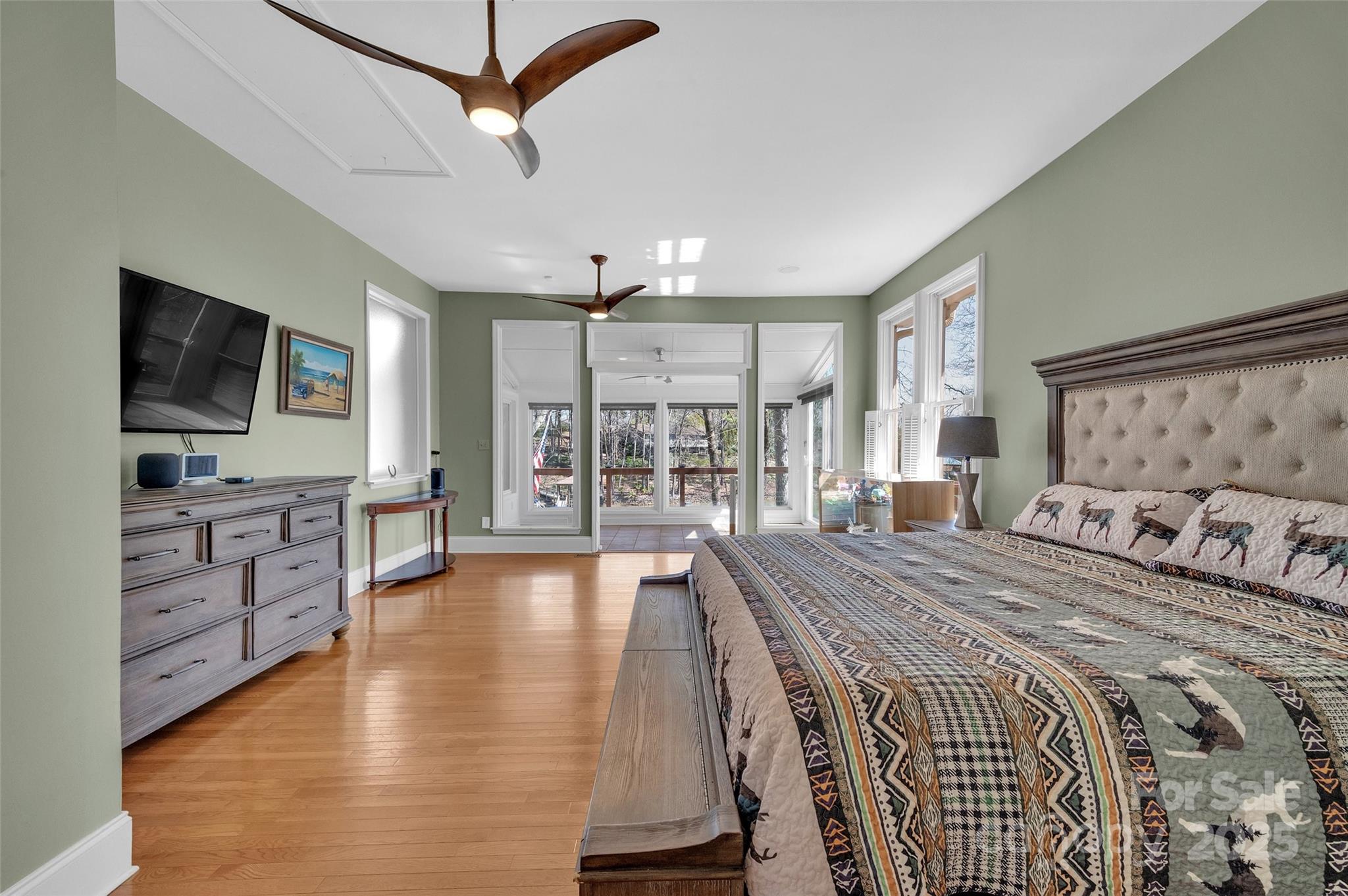 Tega Cay - Residential