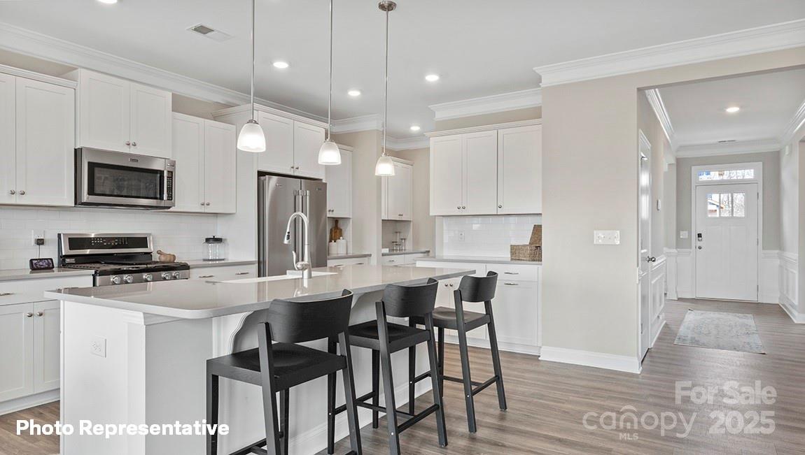 FALLS COVE AT LAKE NORMAN - Residential