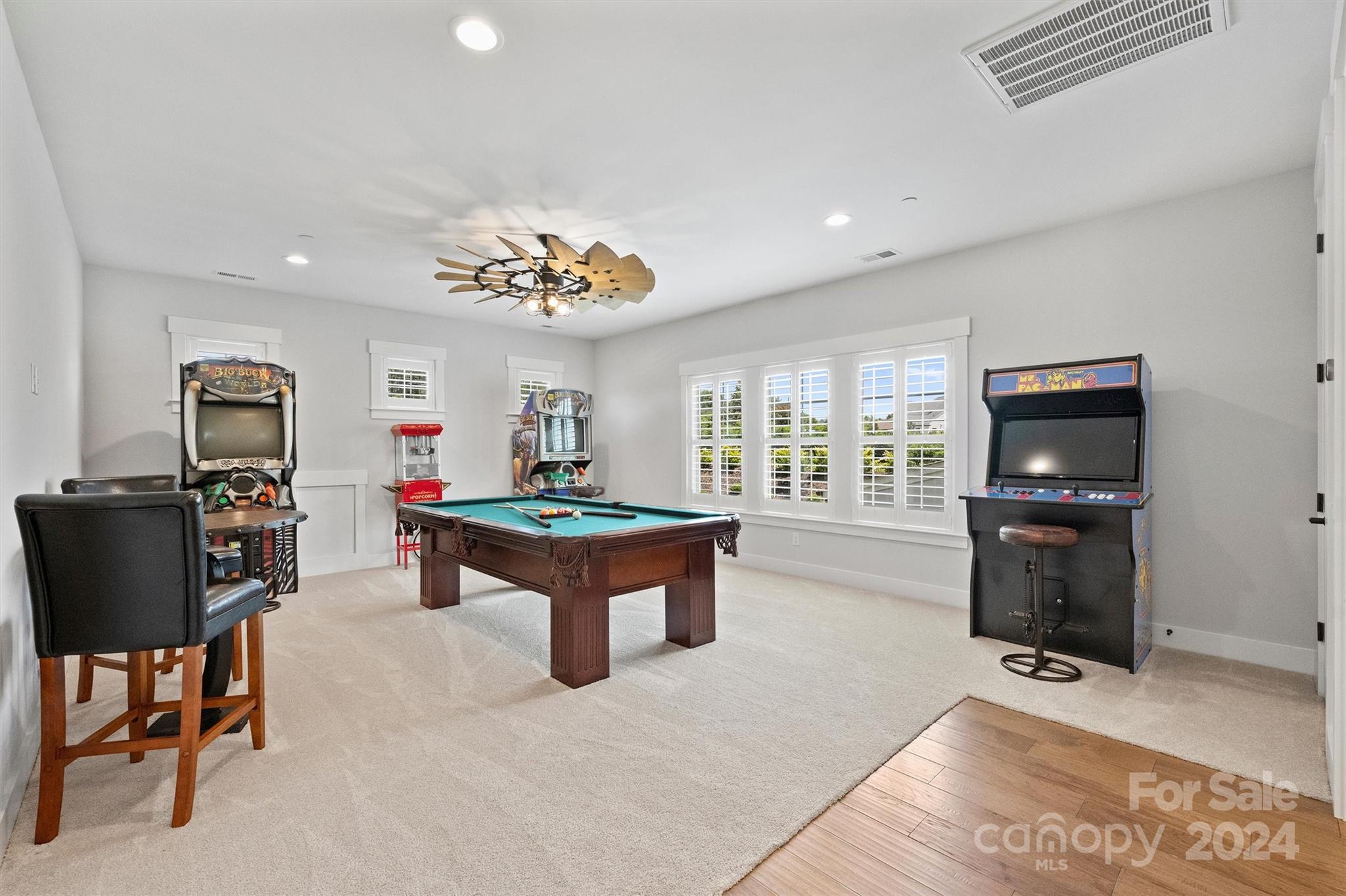 Granary Oaks - Residential