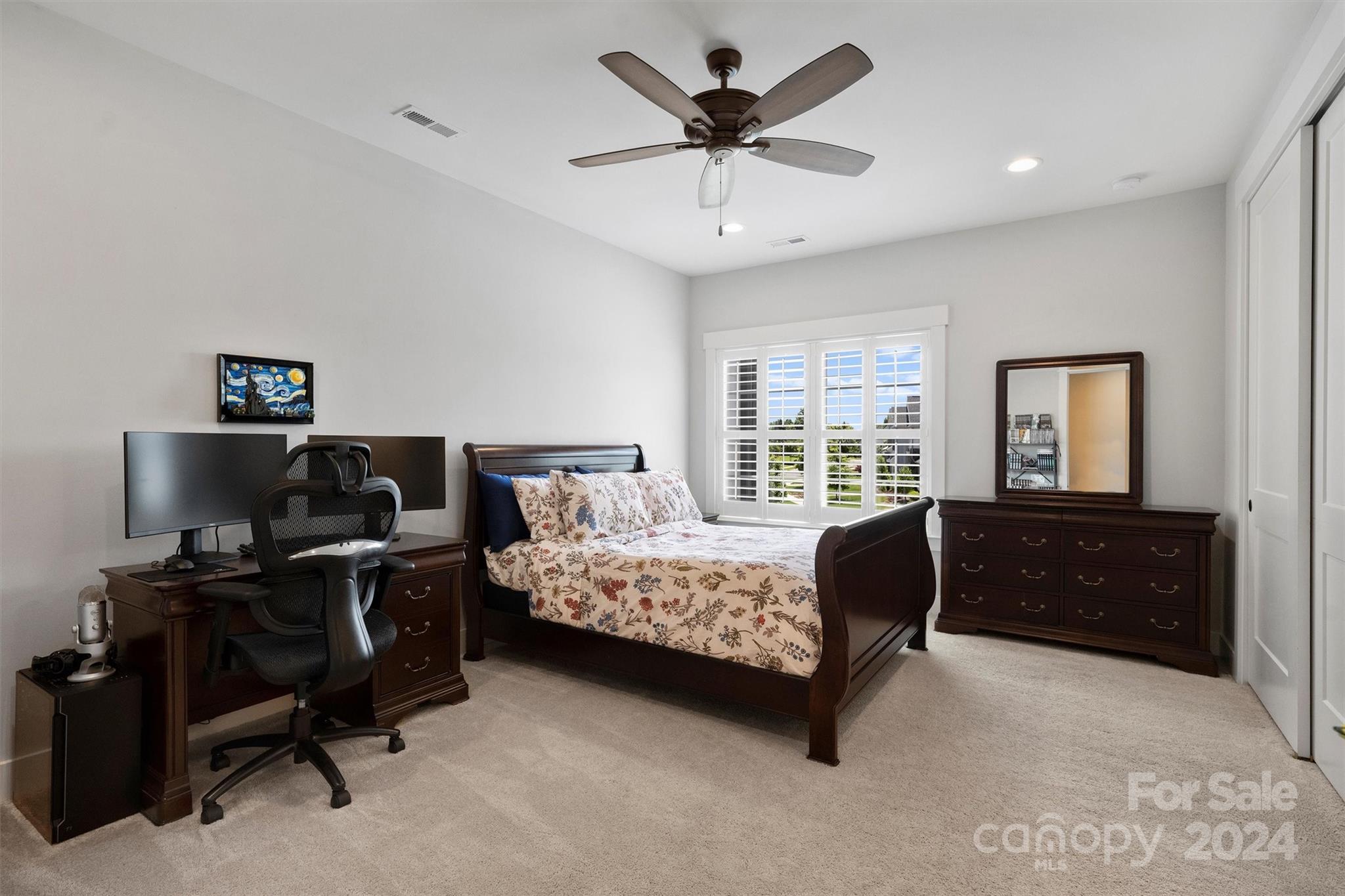 Granary Oaks - Residential