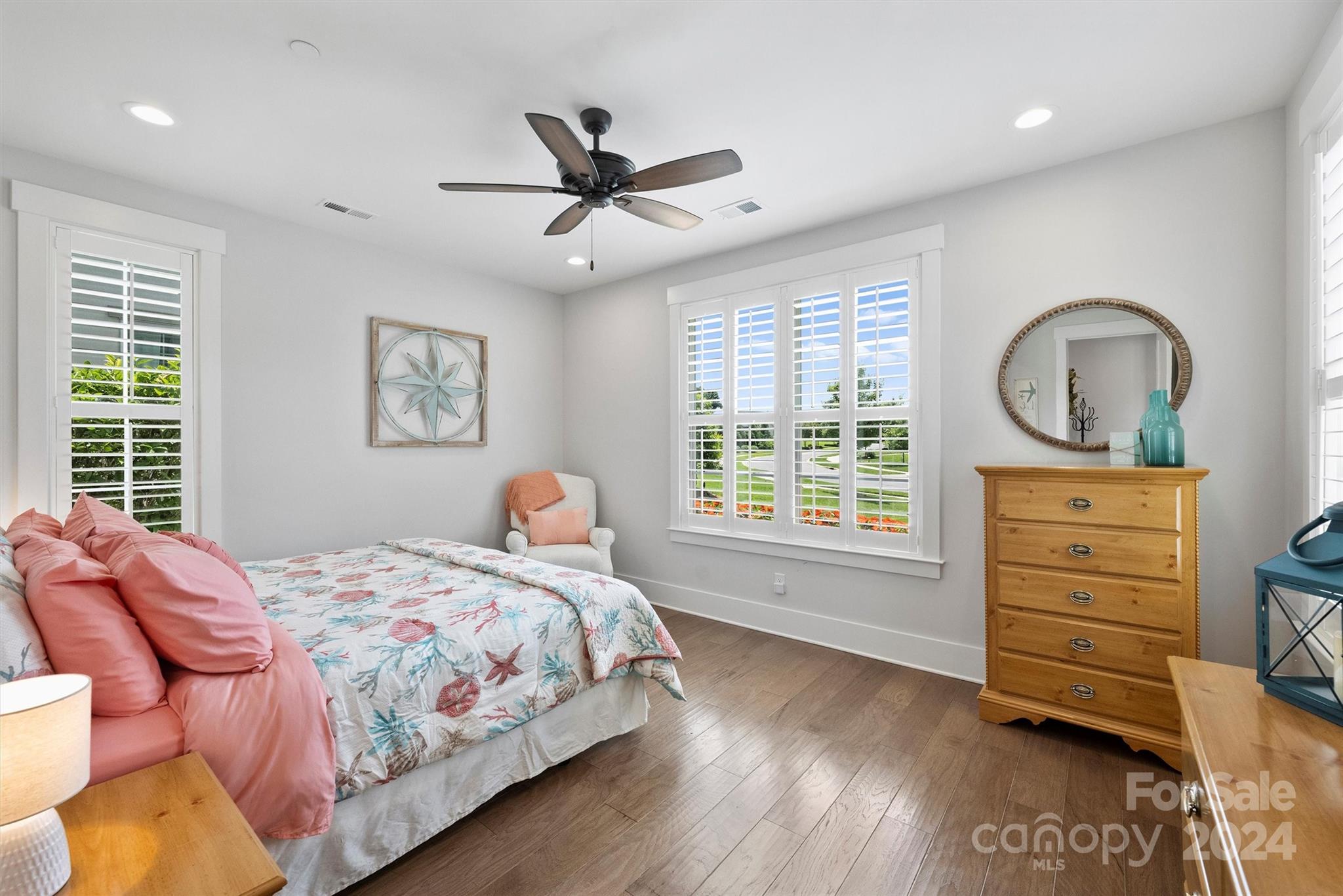 Granary Oaks - Residential