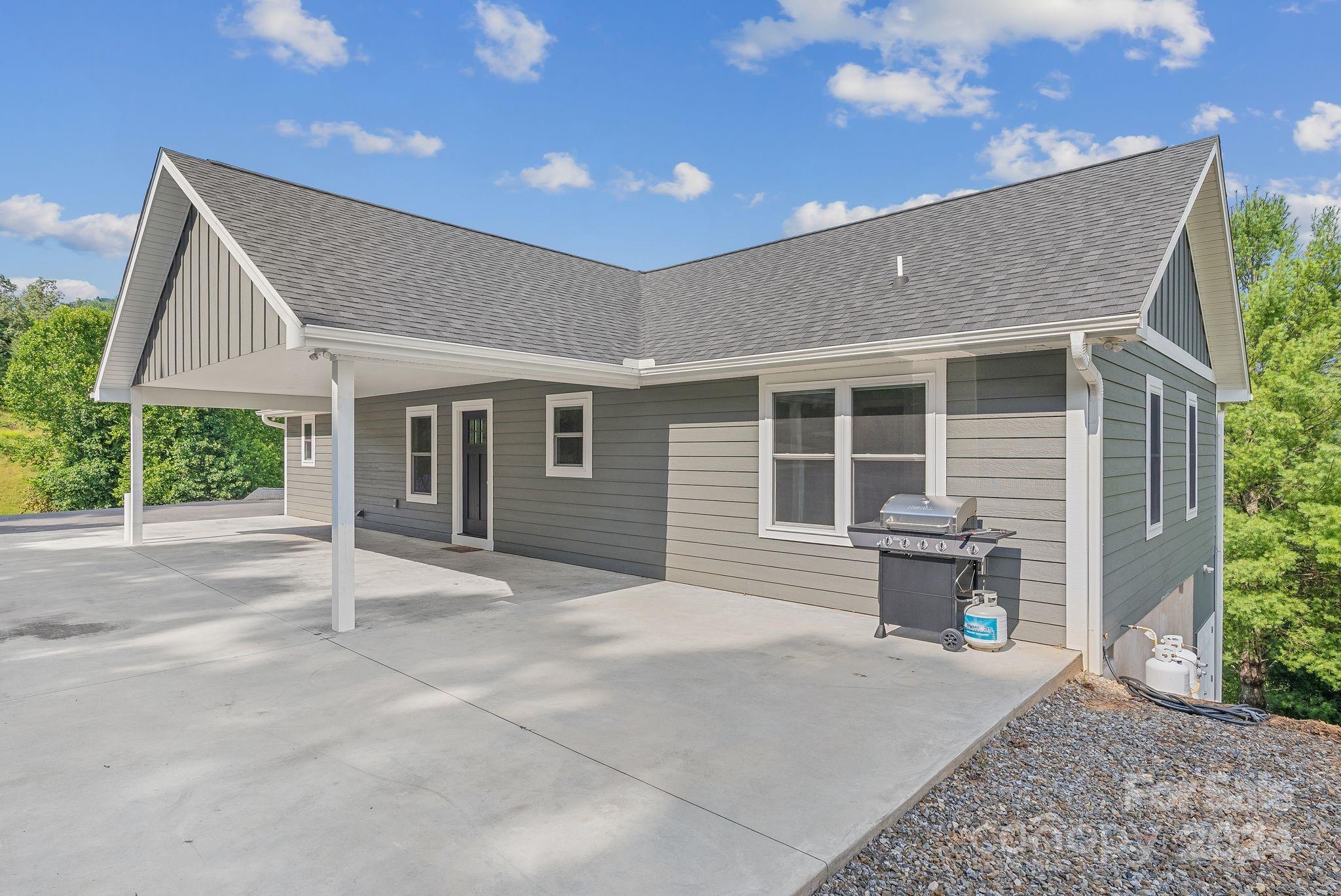 107 Clear View Drive