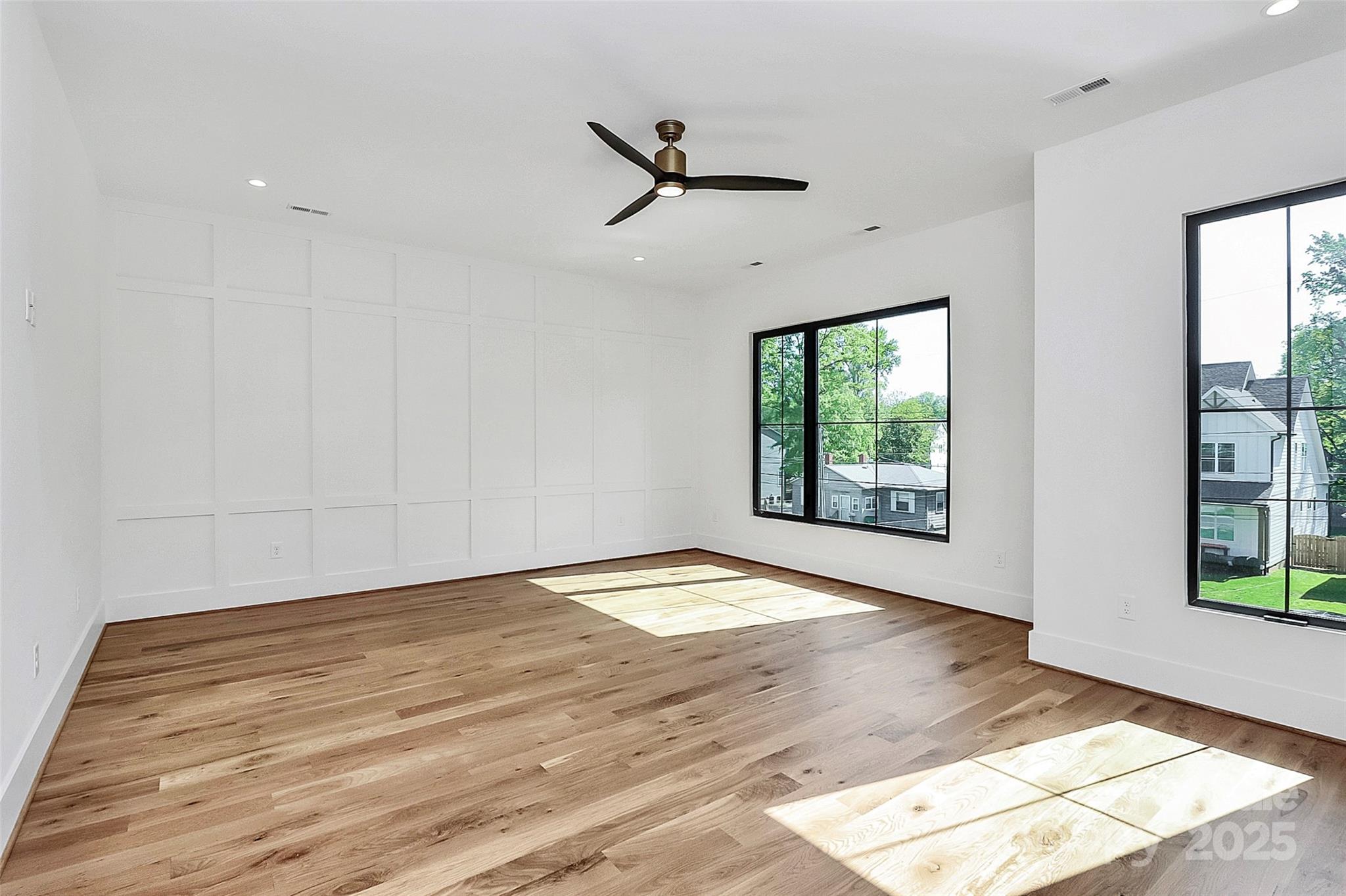 Villa Heights - Residential