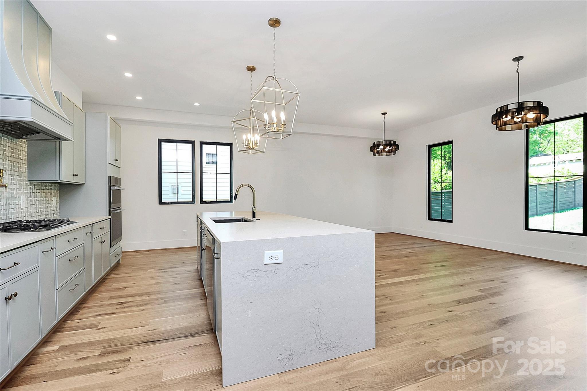 Villa Heights - Residential