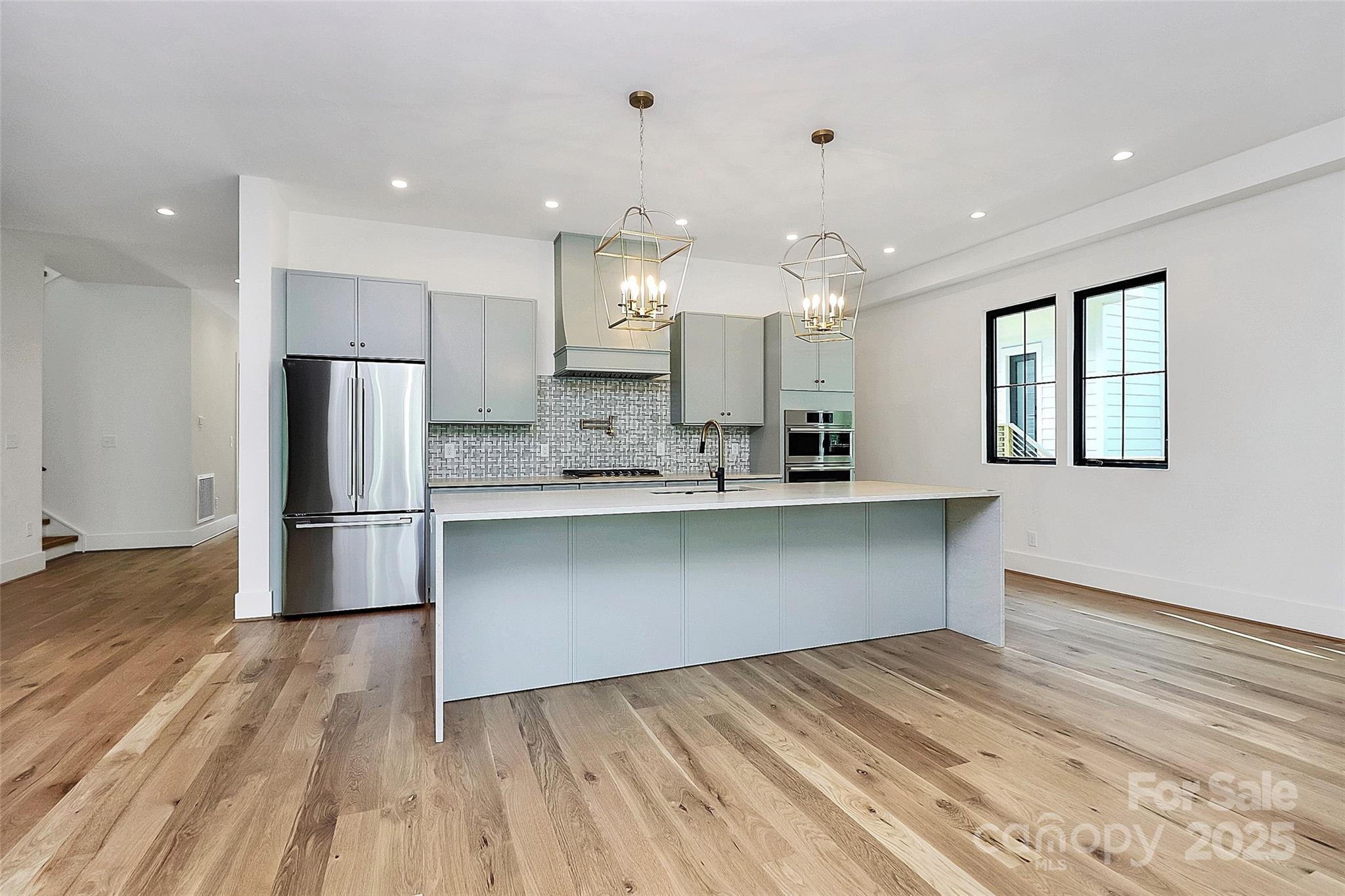 Villa Heights - Residential