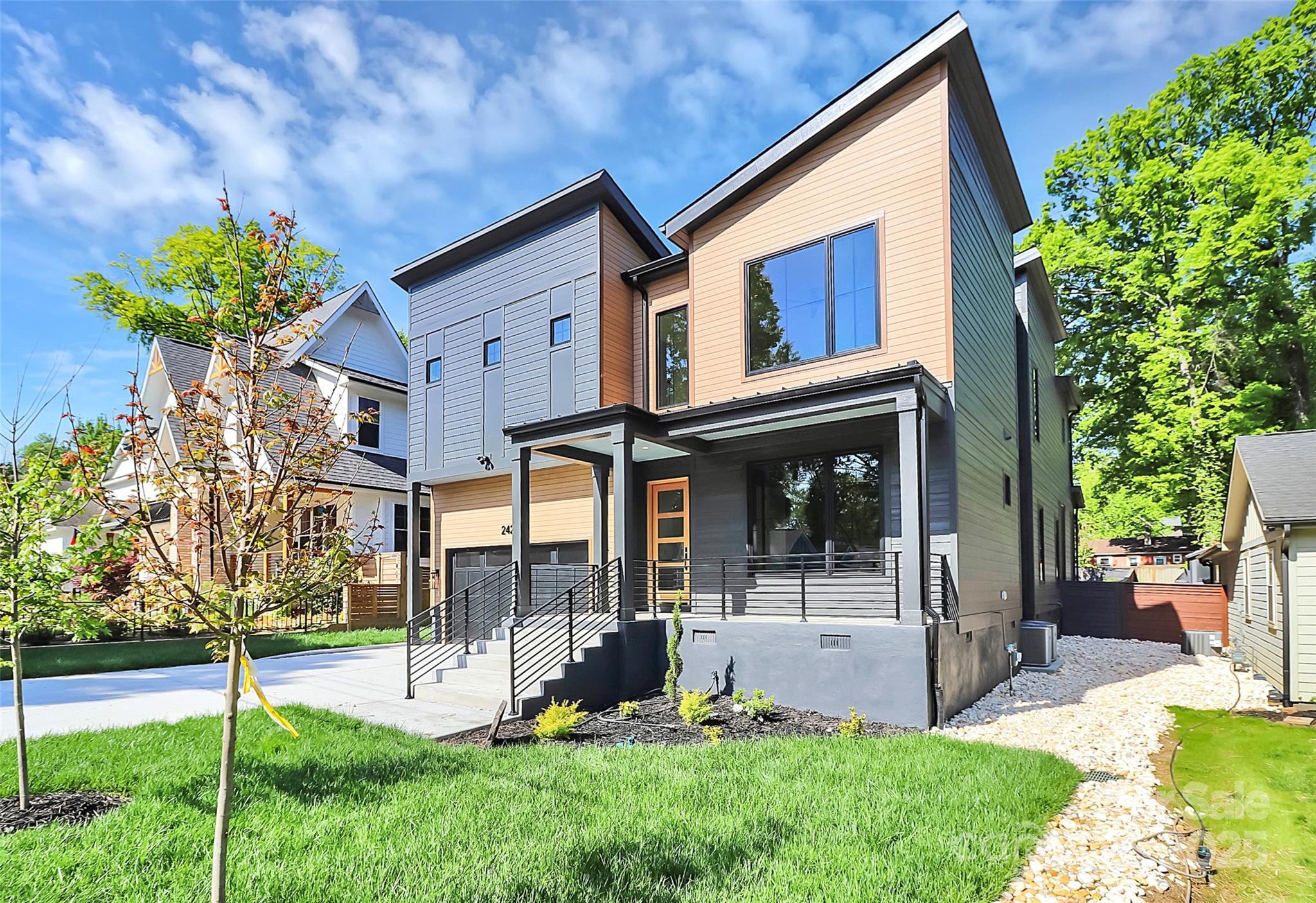 Villa Heights - Residential