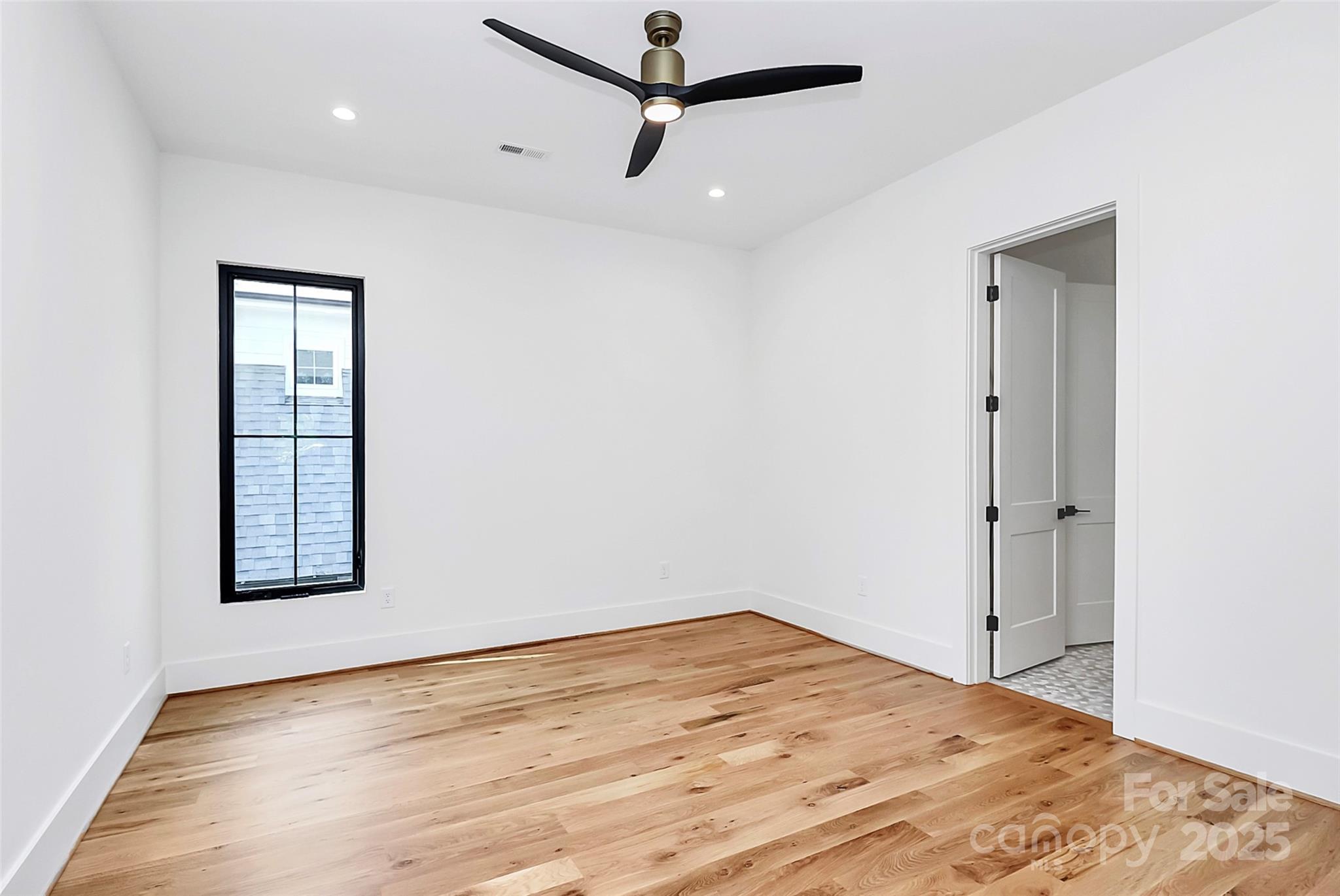 Villa Heights - Residential