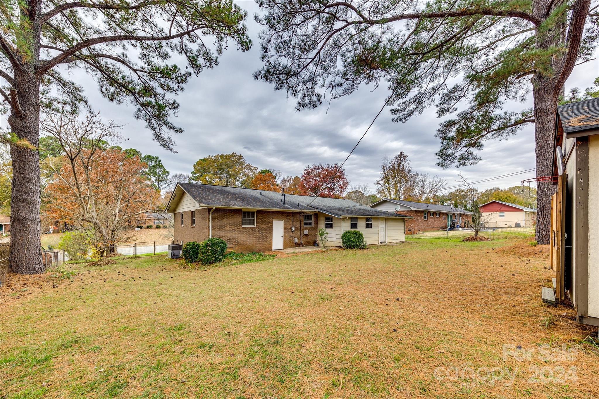 Midbrook - Residential