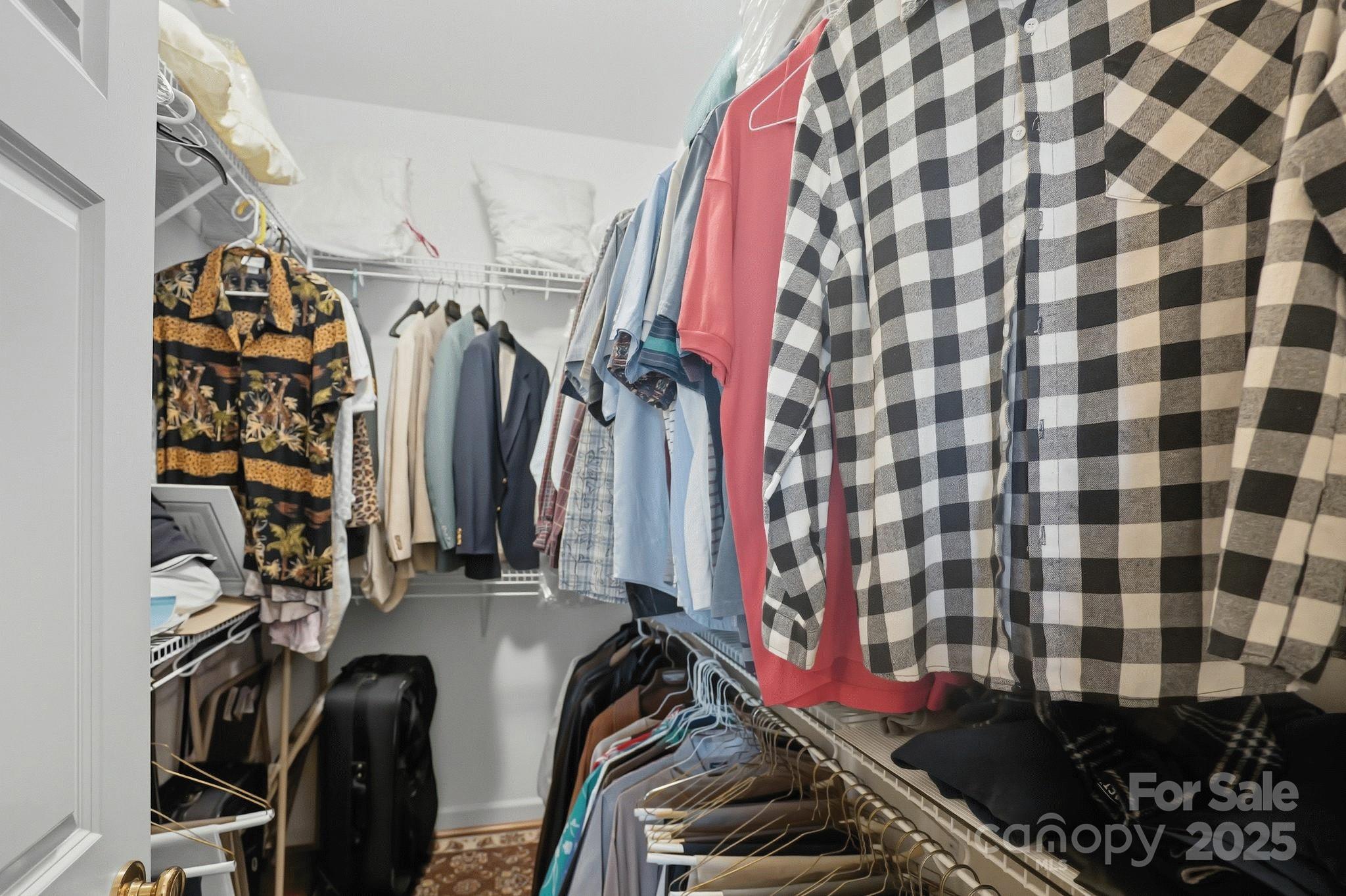 Chandelle - Residential