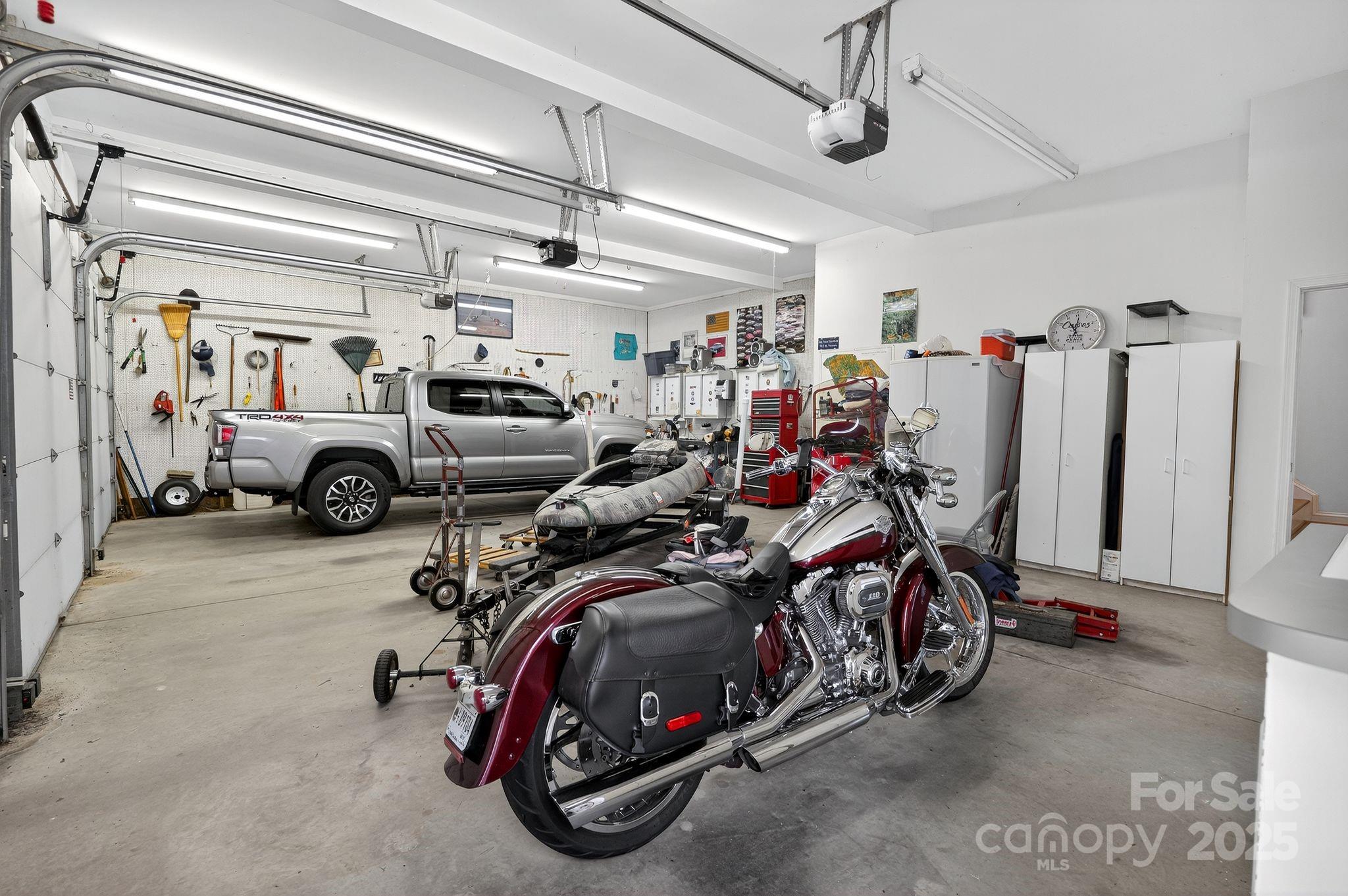 Chandelle - Residential