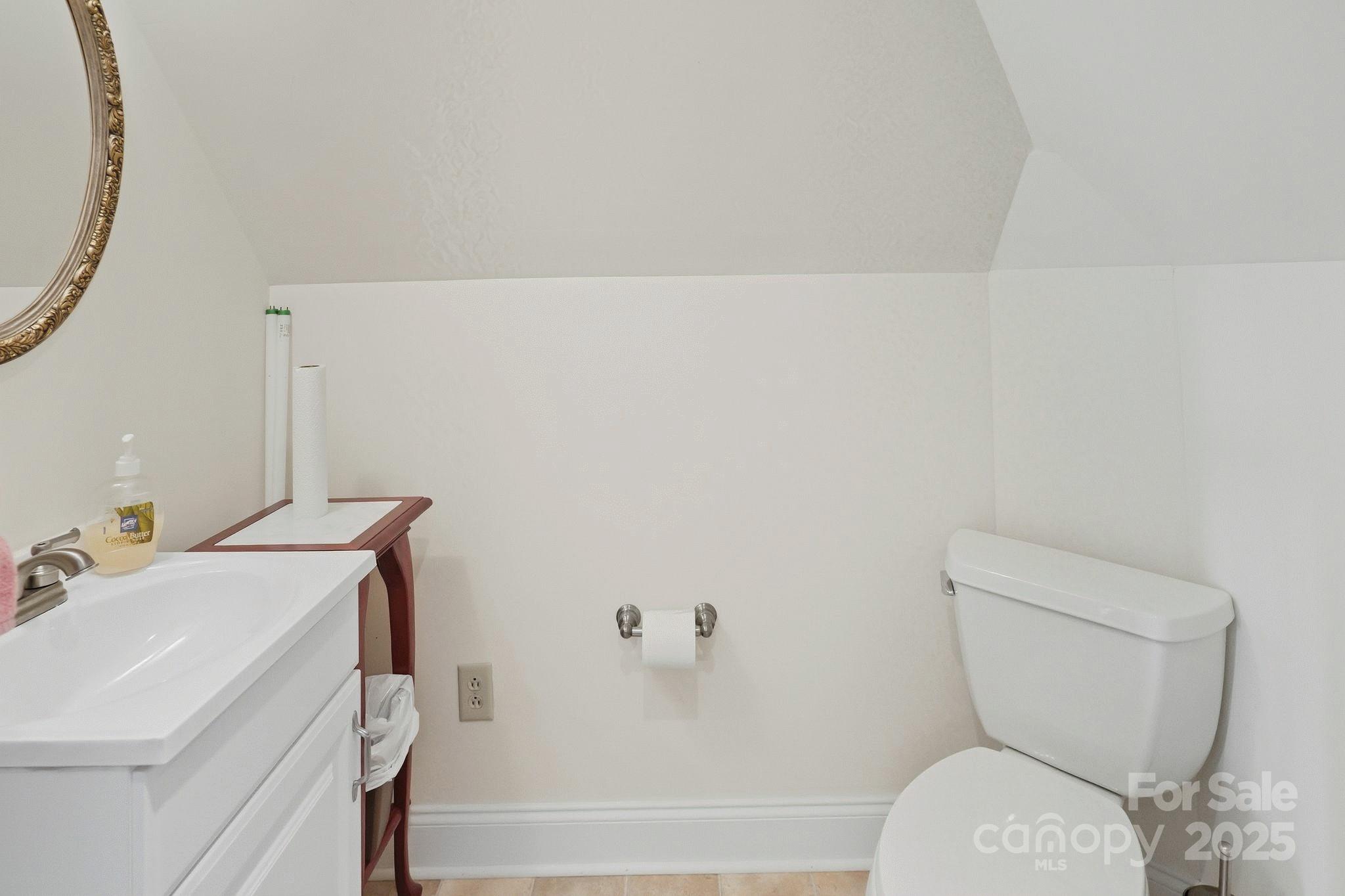 Chandelle - Residential