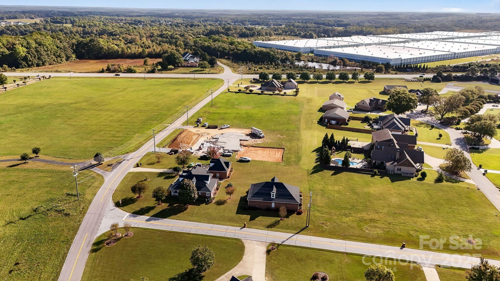 Chandelle - Residential