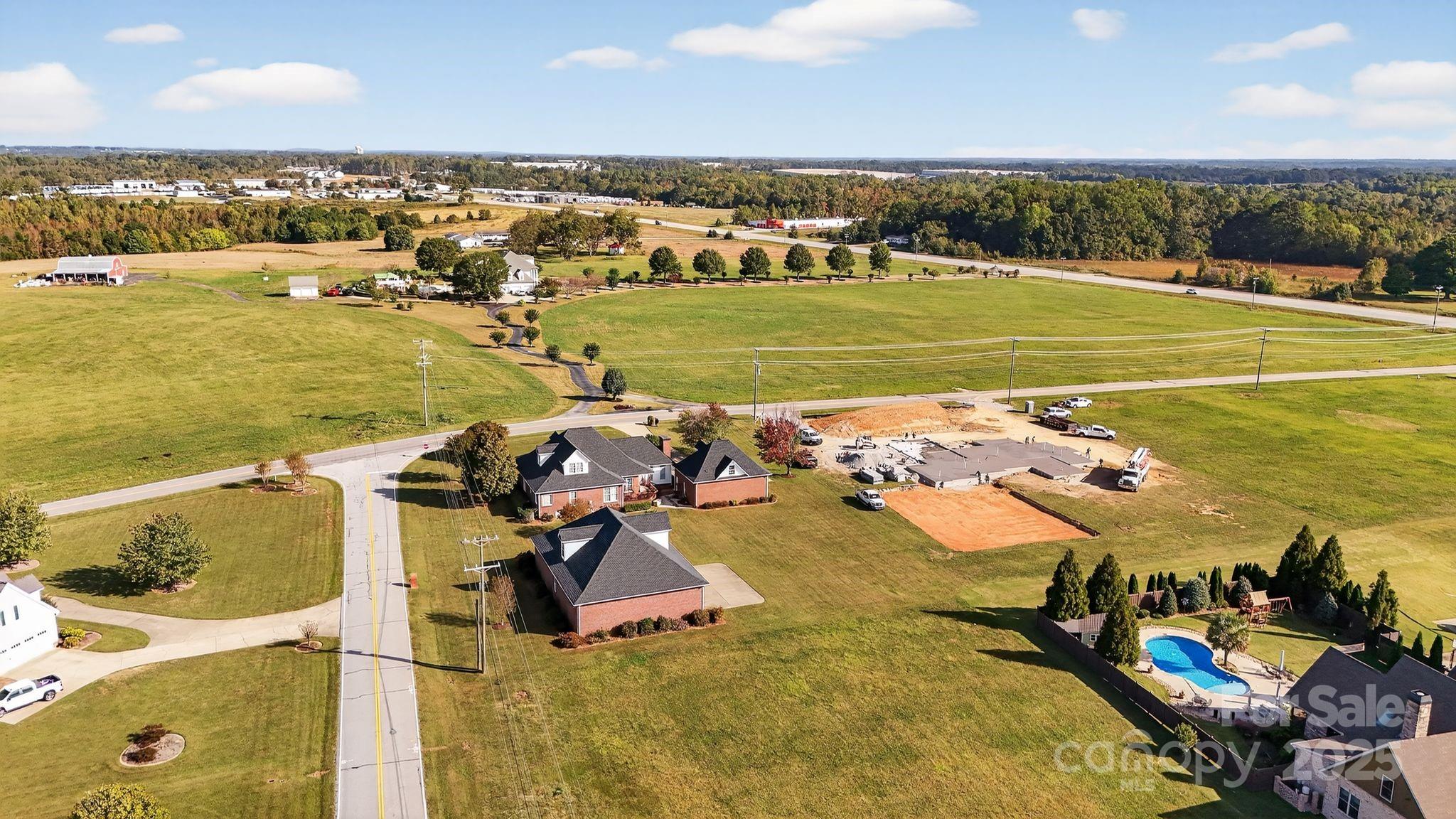 Chandelle - Residential