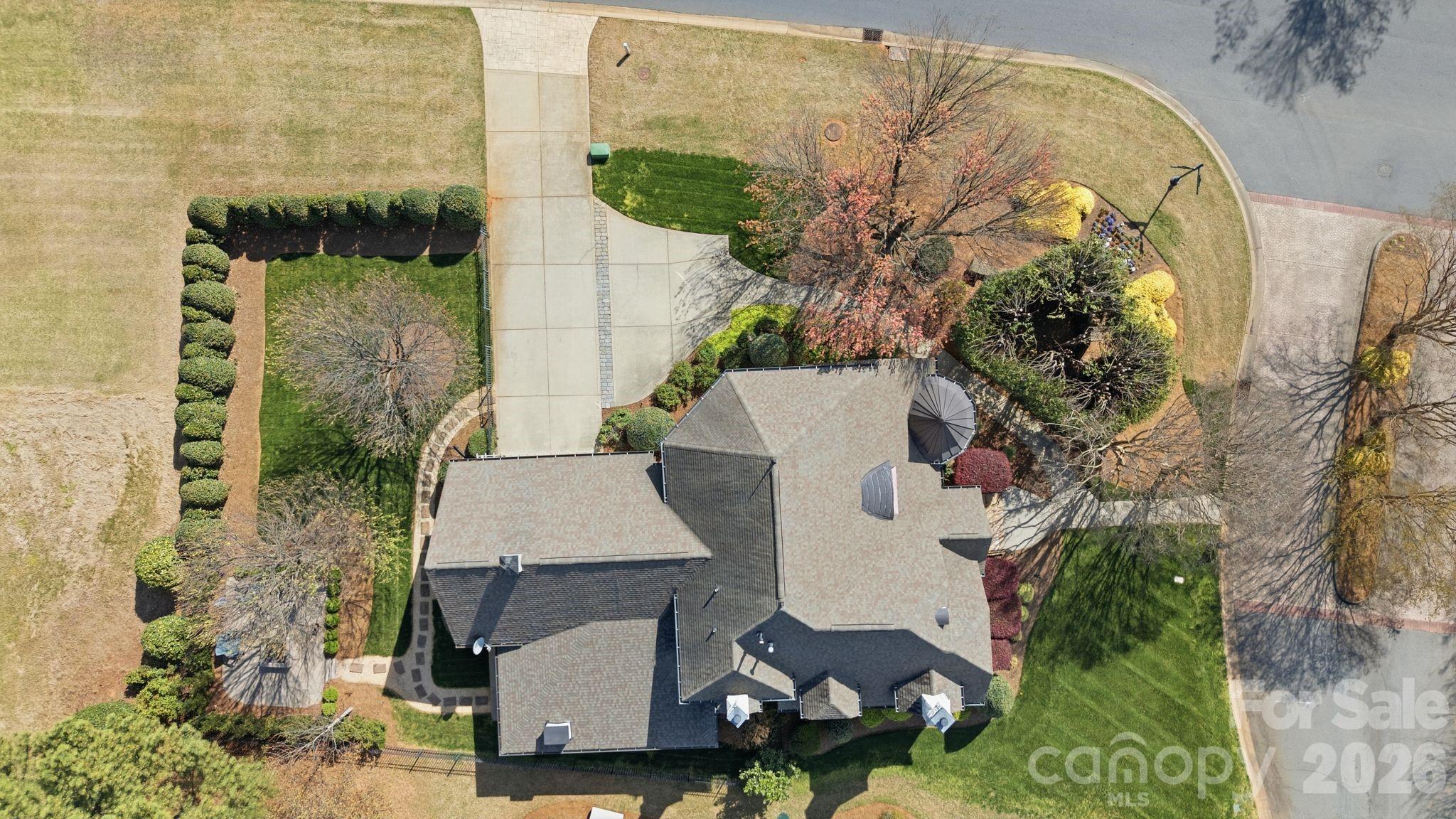 The Peninsula - Residential