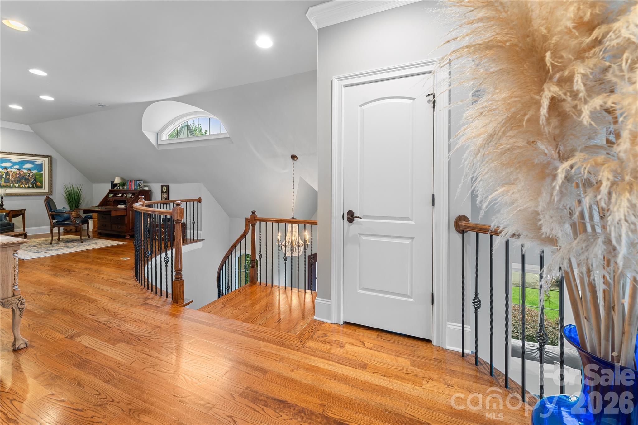 The Peninsula - Residential