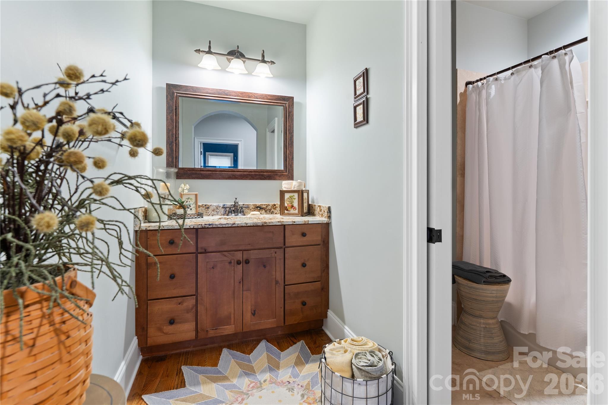 The Peninsula - Residential