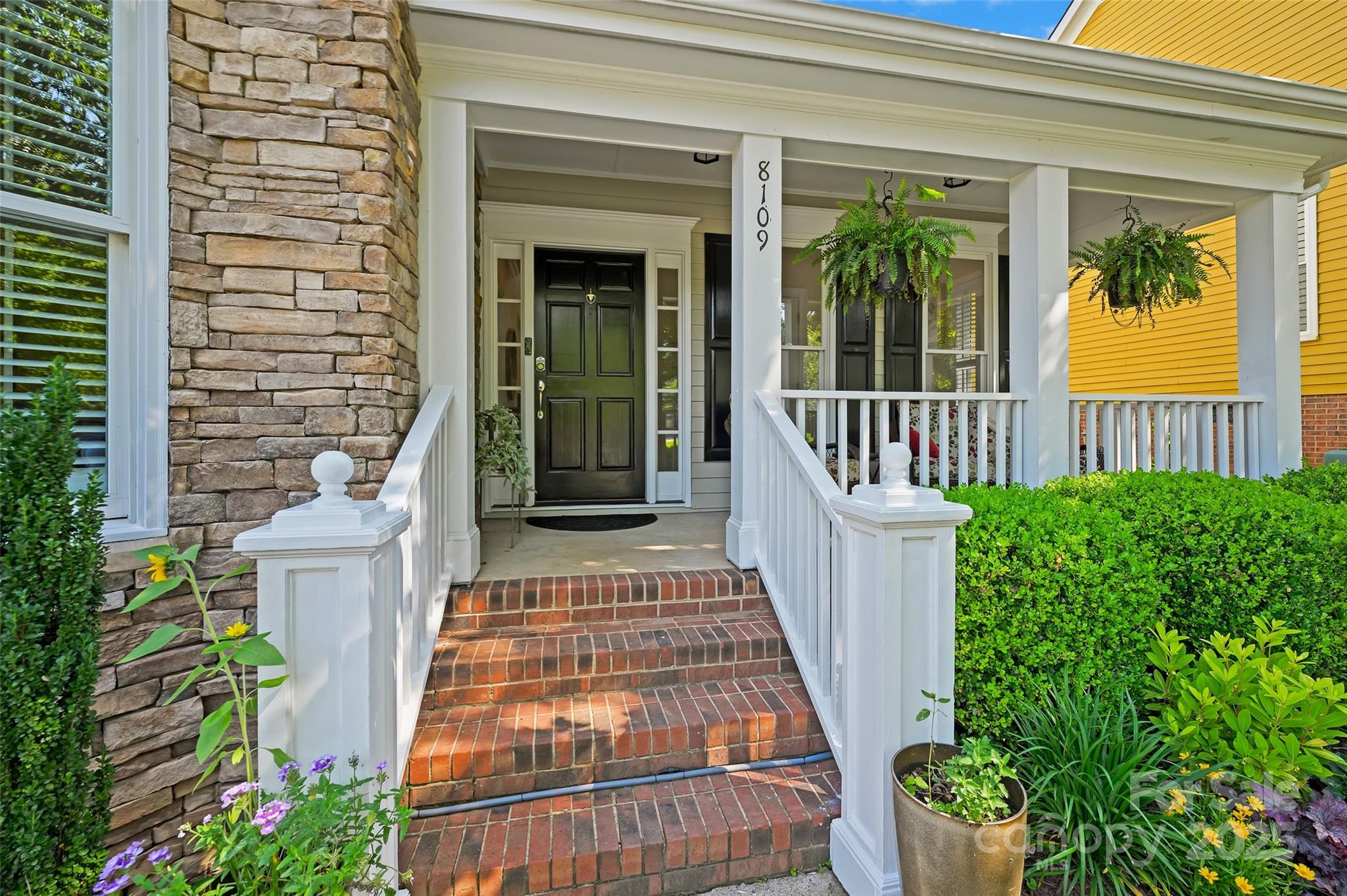 8109 Hawk Crest Court