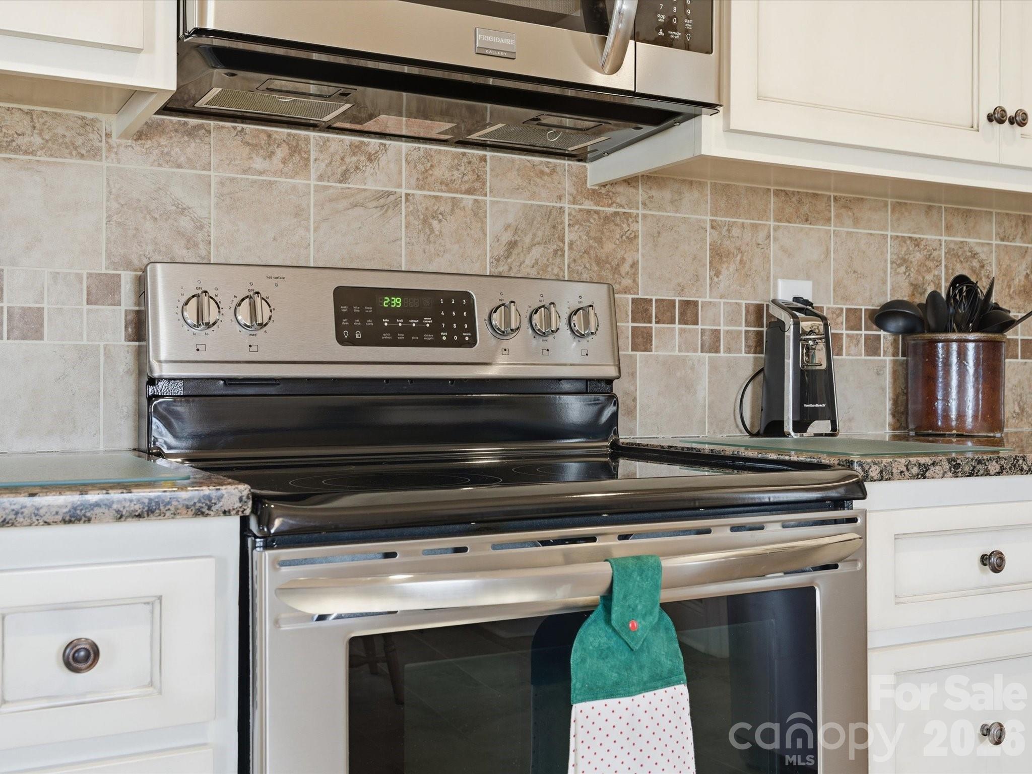 Ruby Ridge - Residential