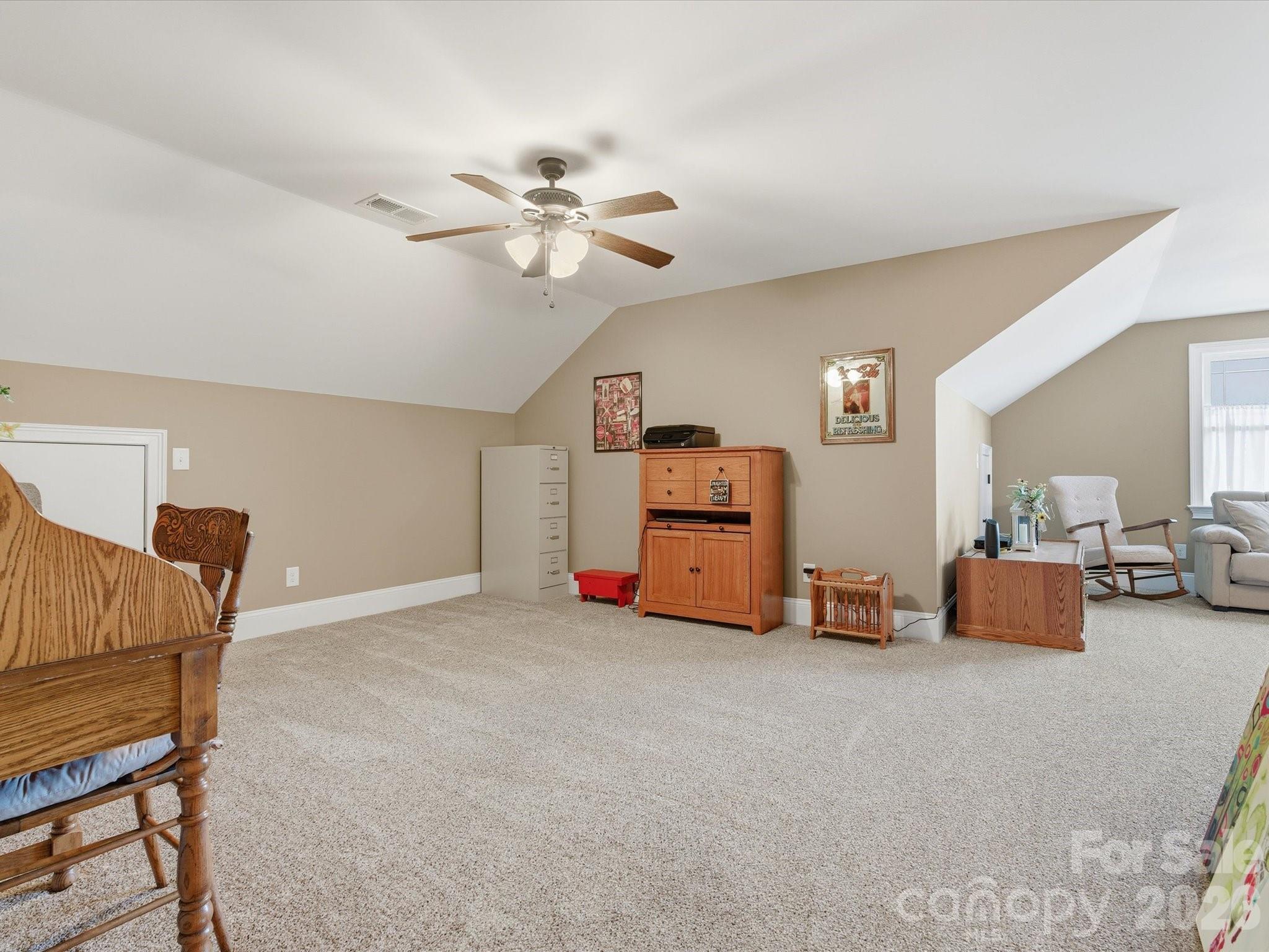 Ruby Ridge - Residential