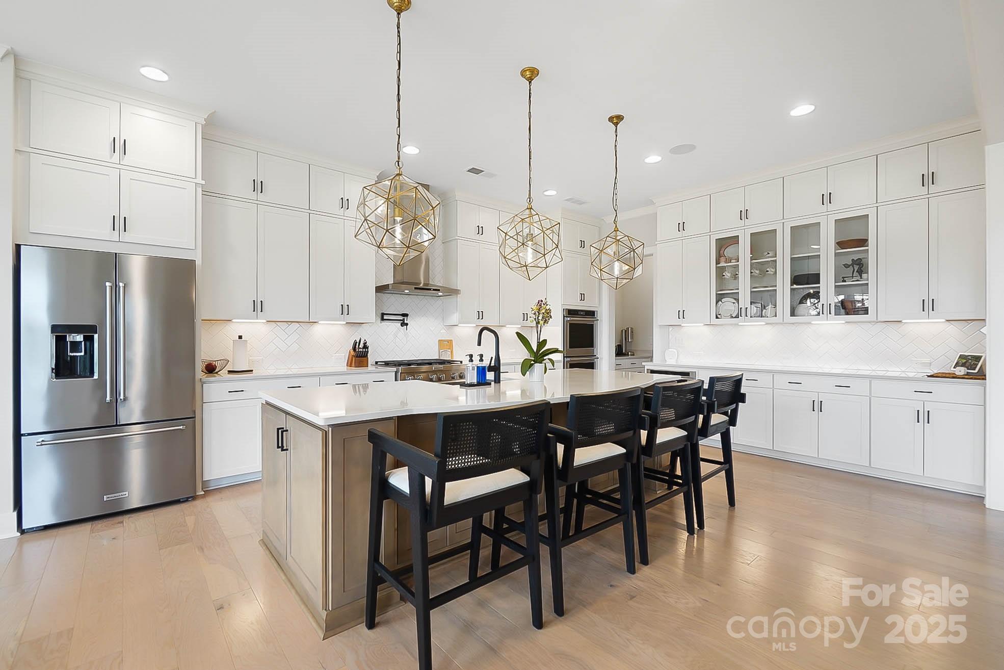 Hollins Grove - Residential