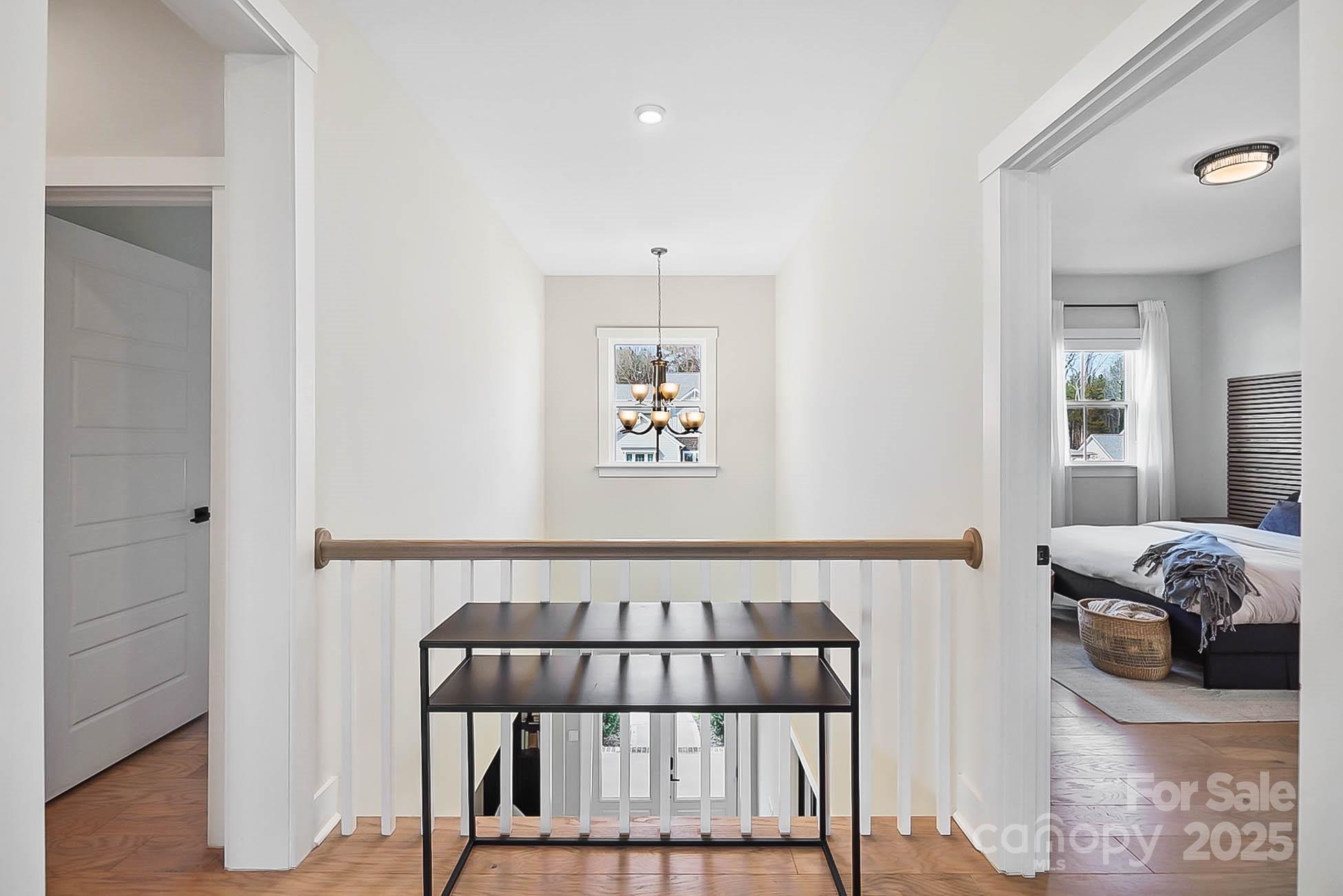 Hollins Grove - Residential