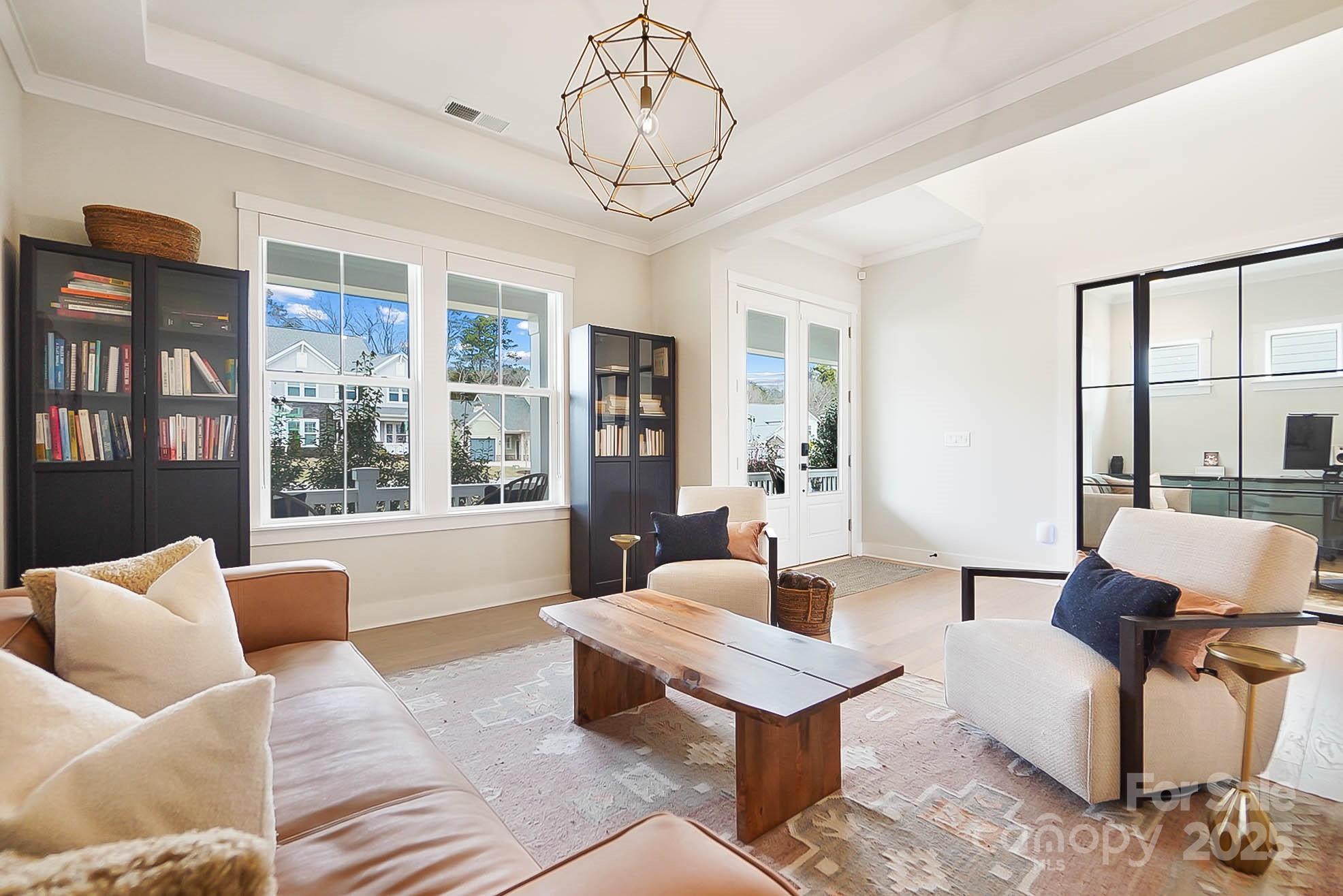 Hollins Grove - Residential